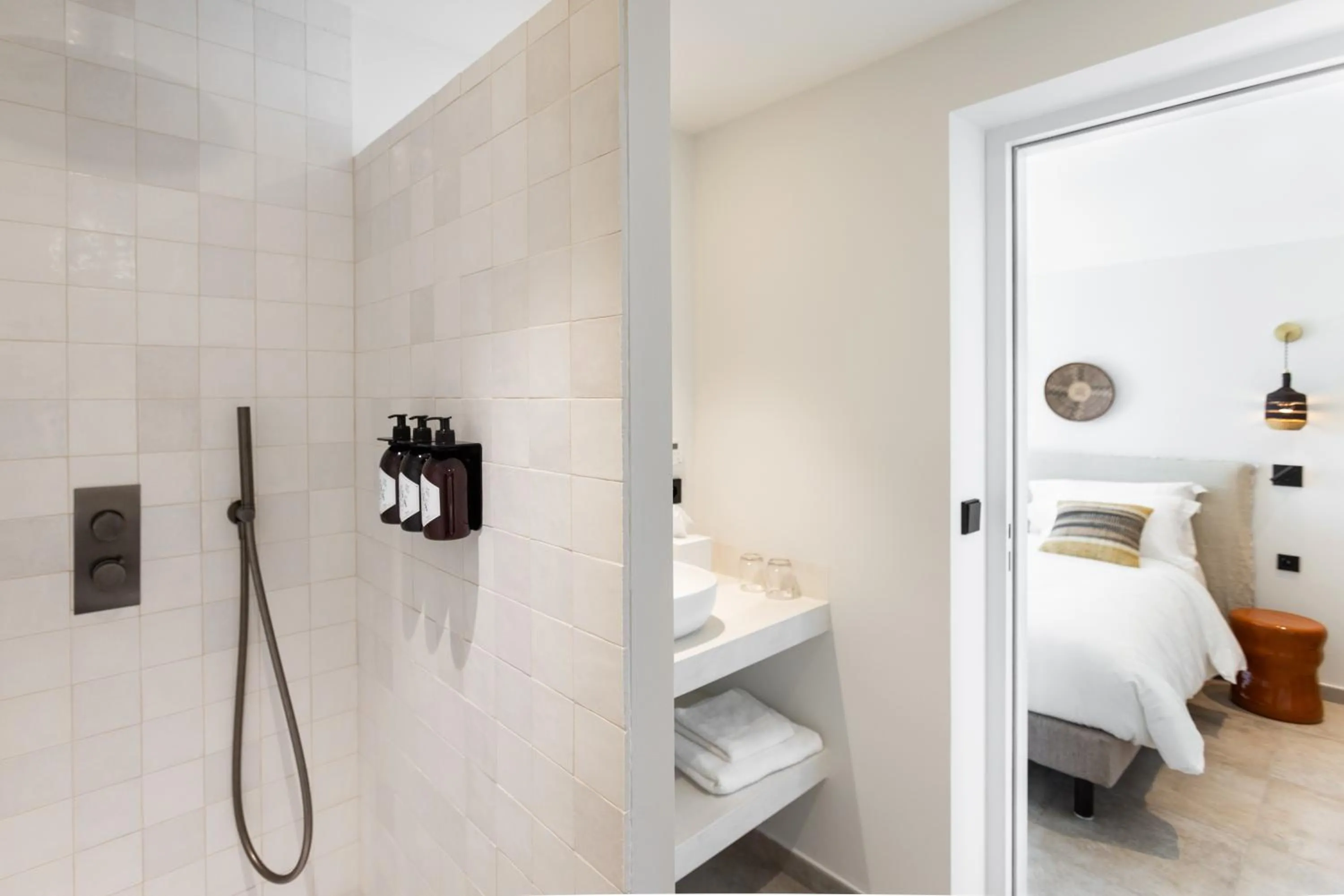 Bathroom in Le Mirage