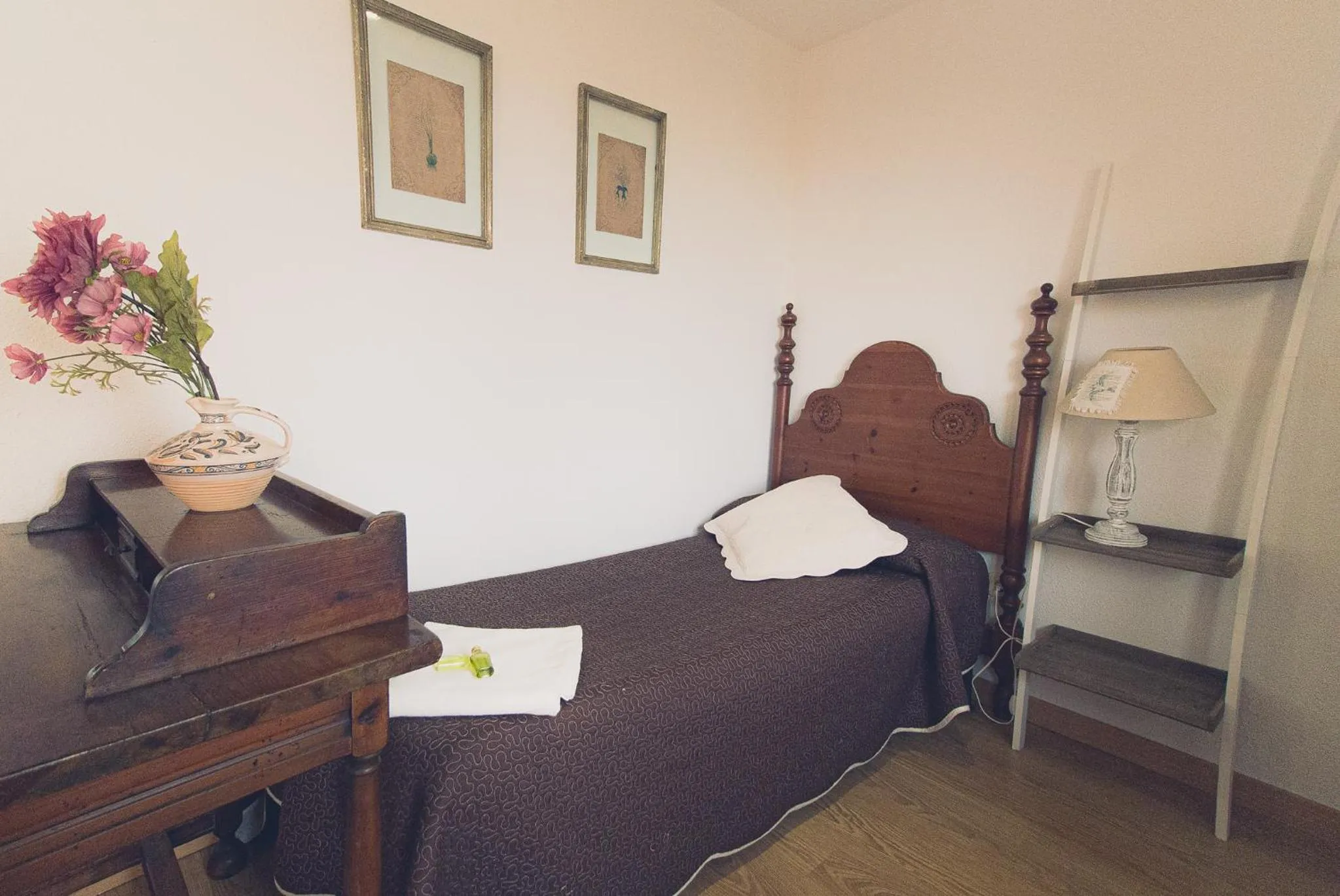 Photo of the whole room, Bed in Hotel la Muñequilla