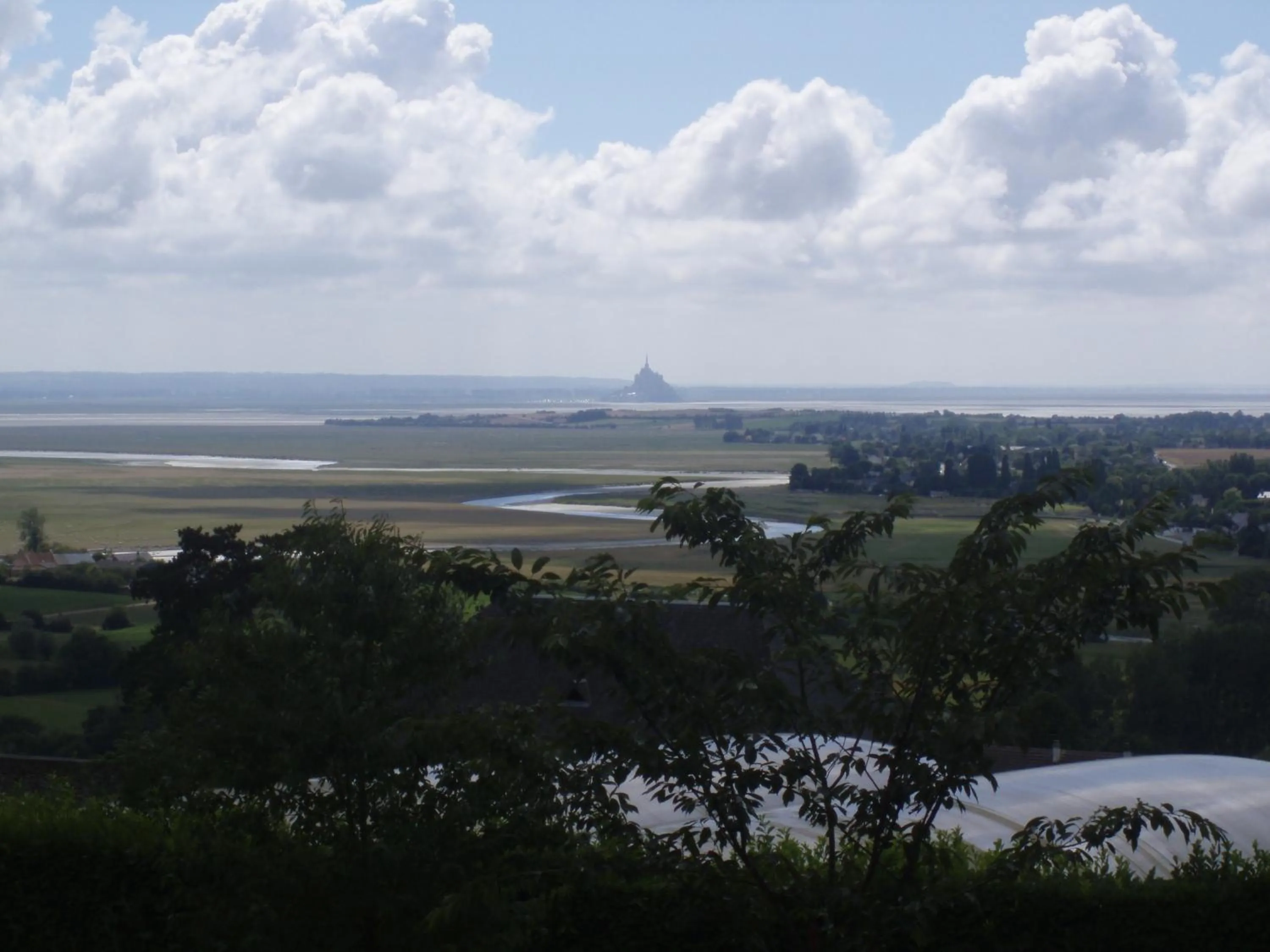 Nearby landmark in Logis Hôtel Restaurant Le Gue Du Holme