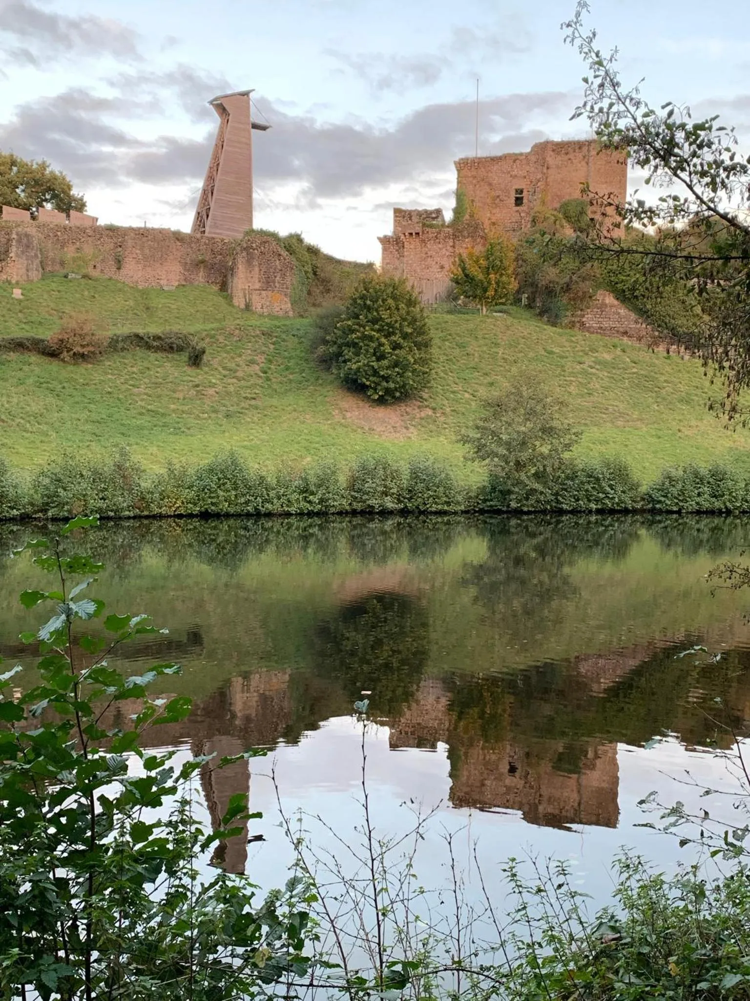 Nearby landmark in Hôtel De La Barbacane