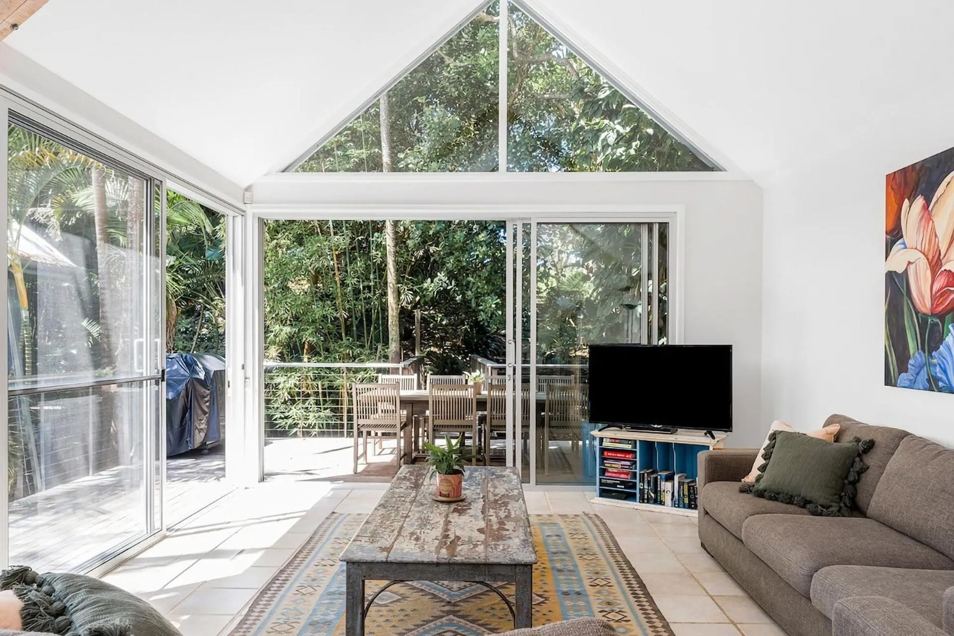 Belongil Summerhouse 12 Childe Street