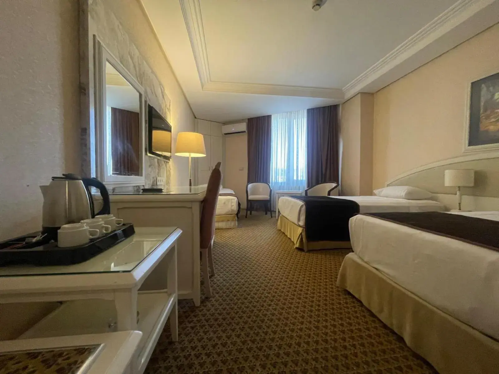 Standard Triple Room with Sea View in EmexOtel Kocaeli Standard Triple Room with Sea View in EmexOtel Kocaeli