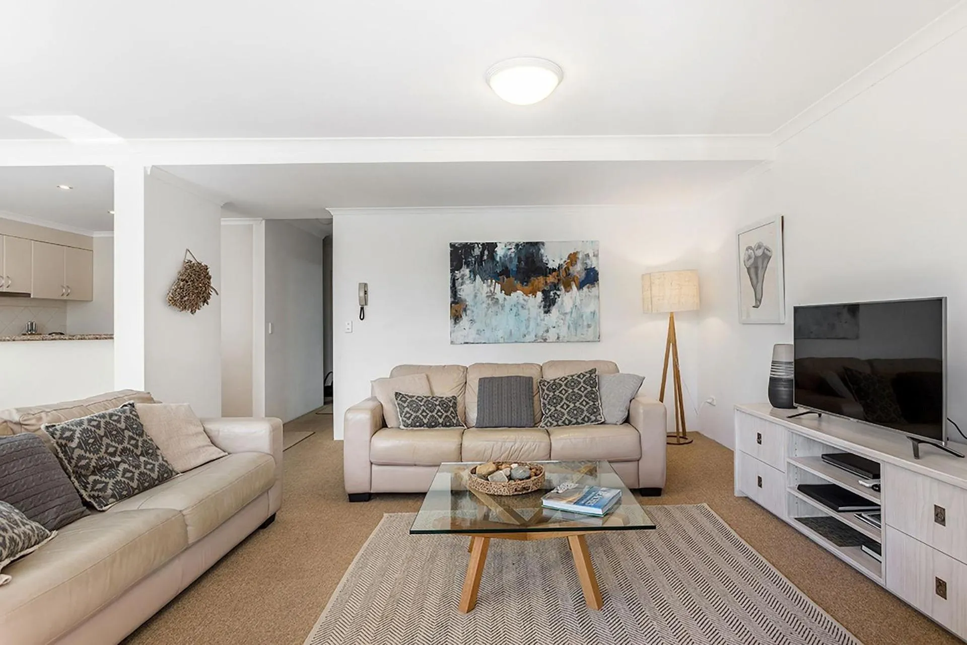 Solaris 2 - 22 Paterson Street
