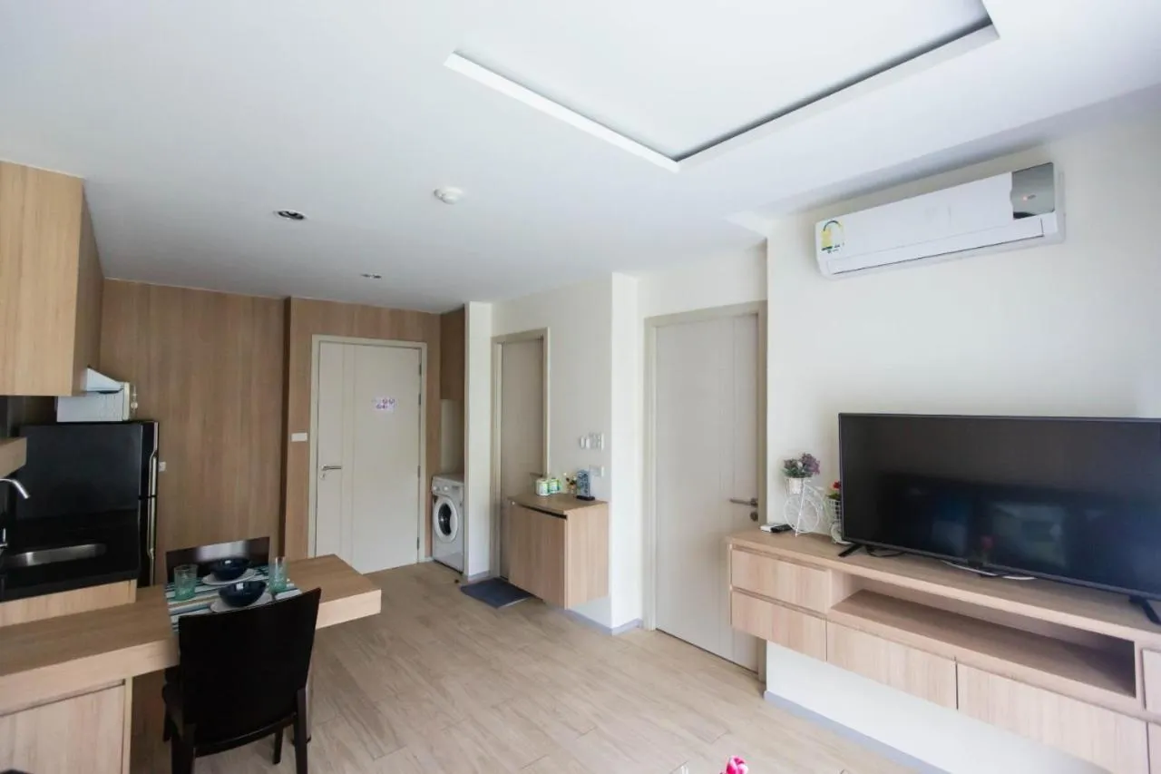 The Chezz by Patsamon