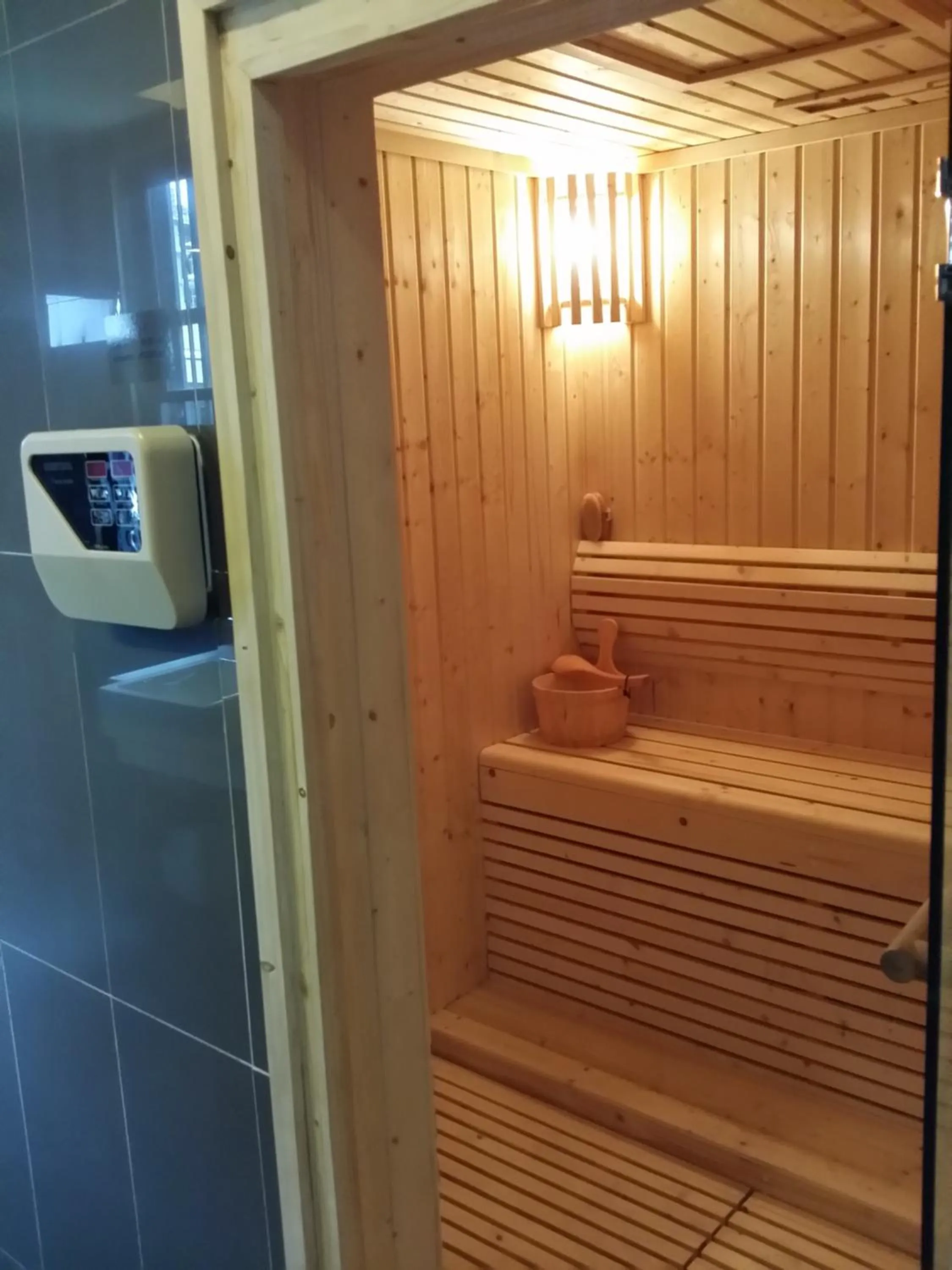 Steam room in The Chezz by Patsamon