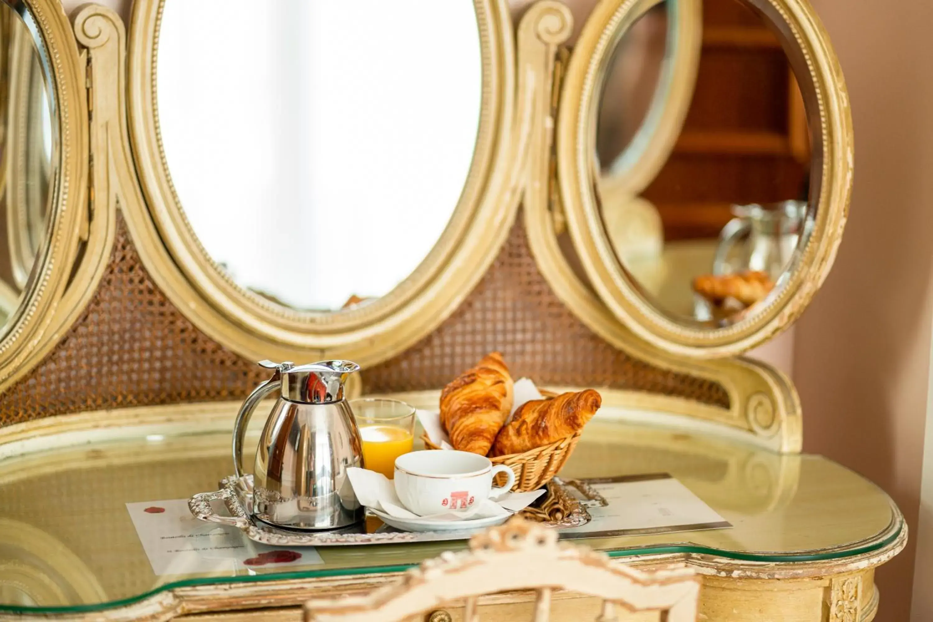 Continental breakfast in Belfast Continental breakfast in Belfast