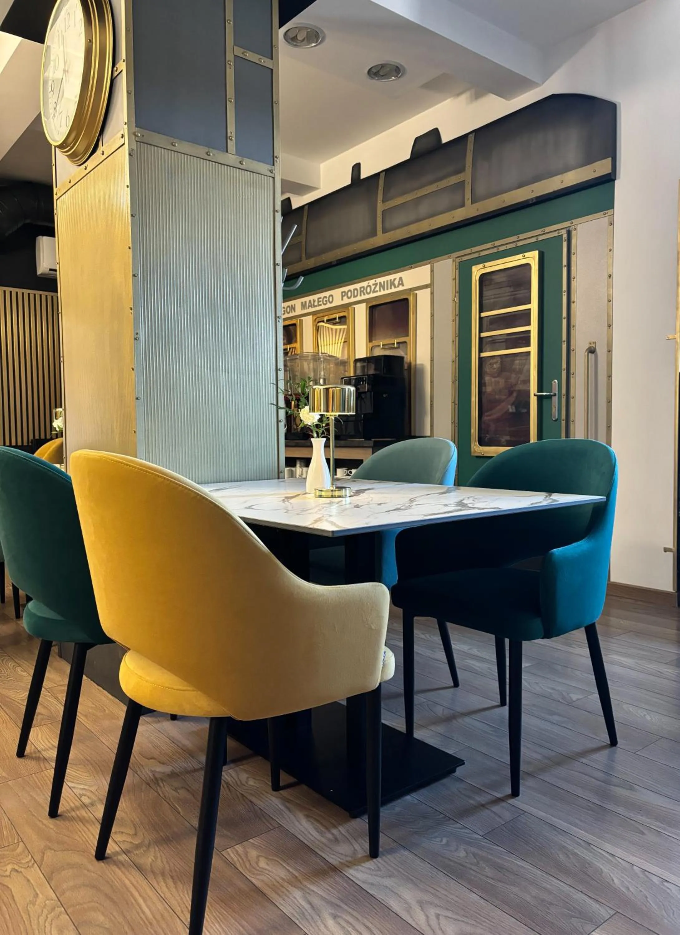 Restaurant/places to eat in Hotel Przystanek Torun