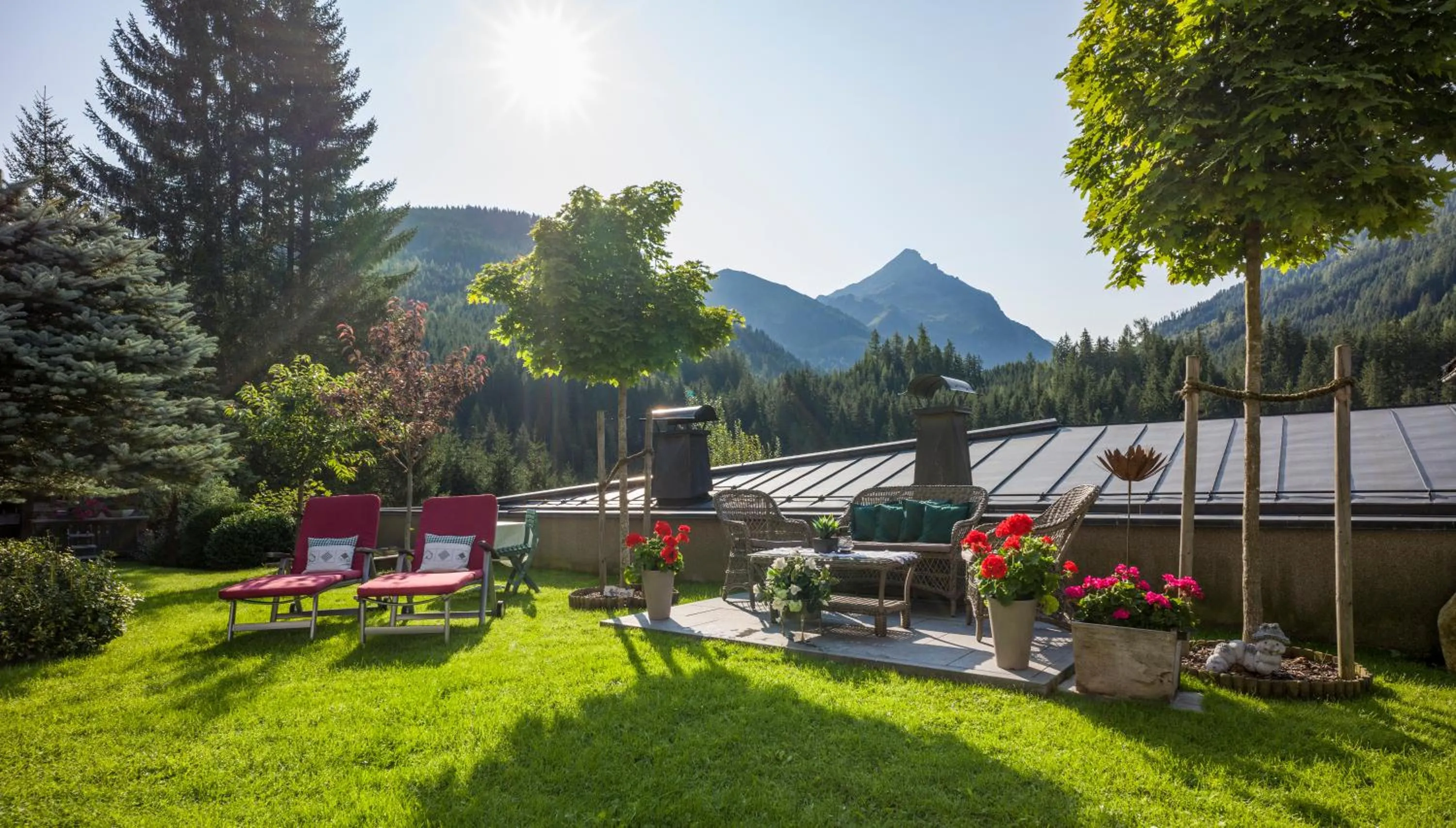 Garden view in Landhaus Dengg