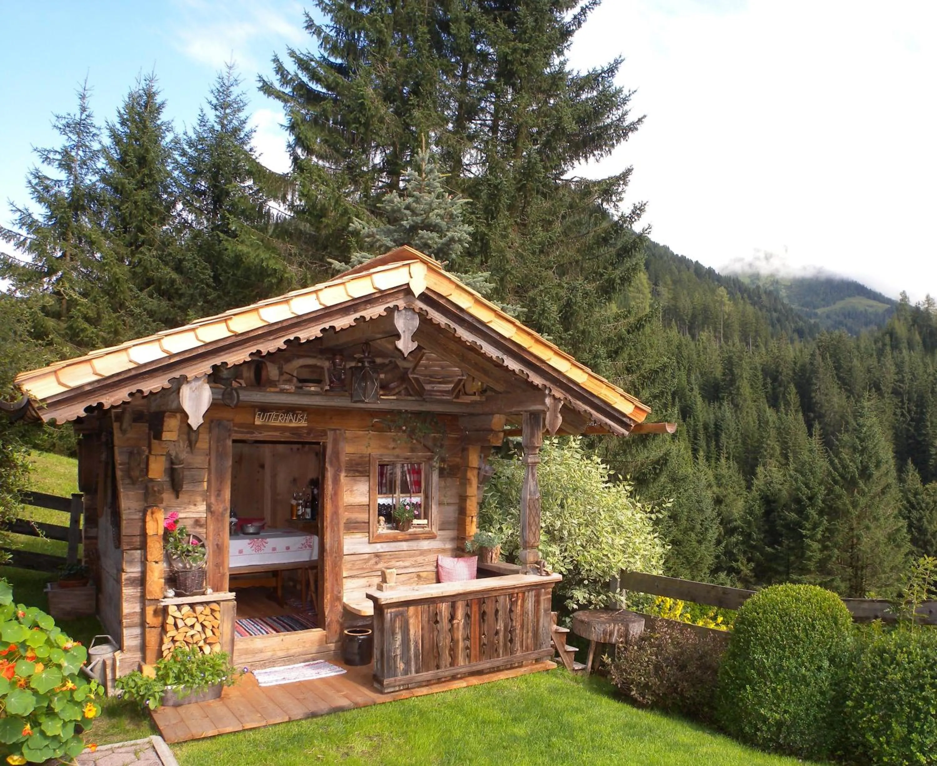 Property building in Landhaus Dengg