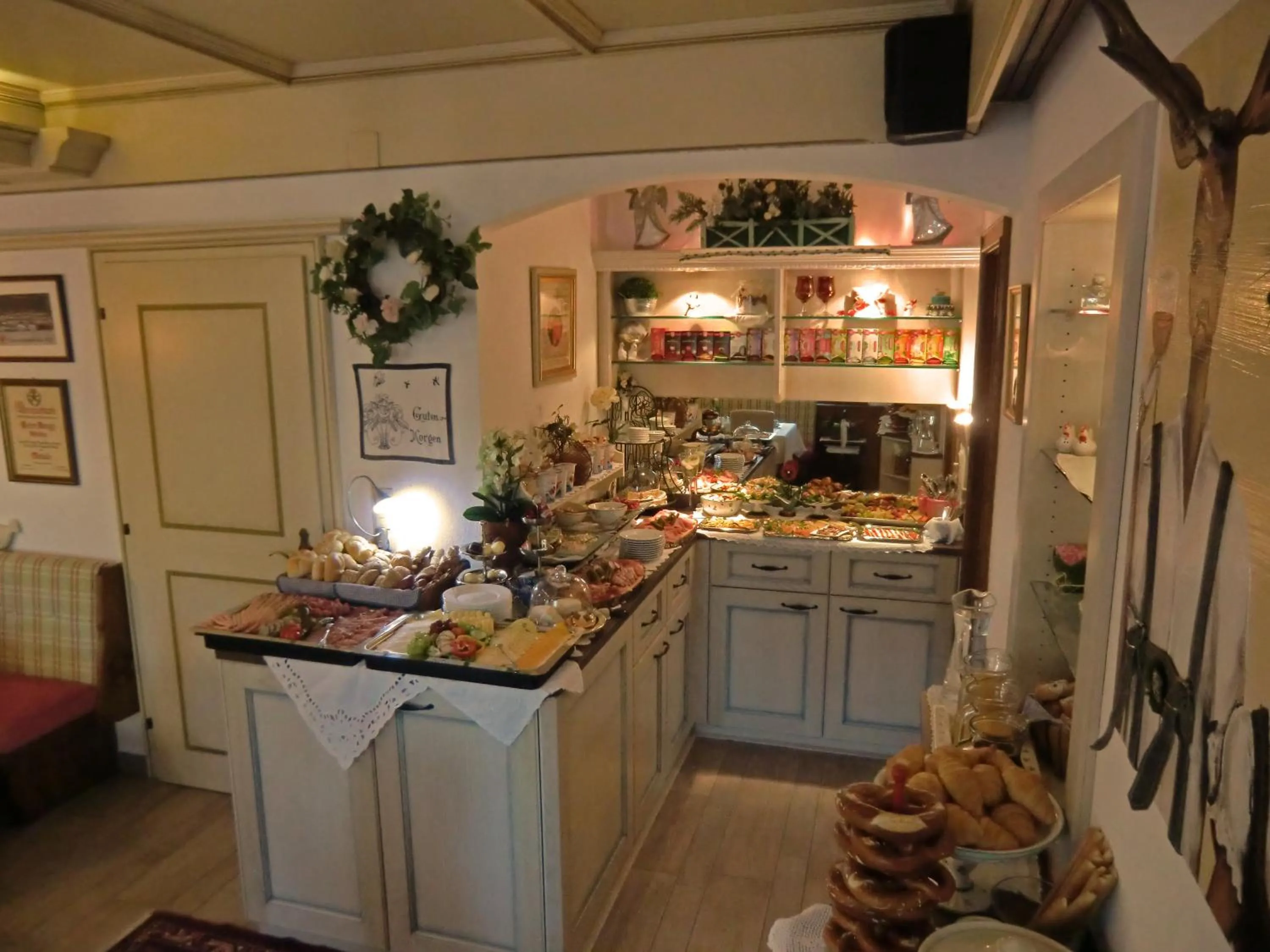 Buffet breakfast in Landhaus Dengg