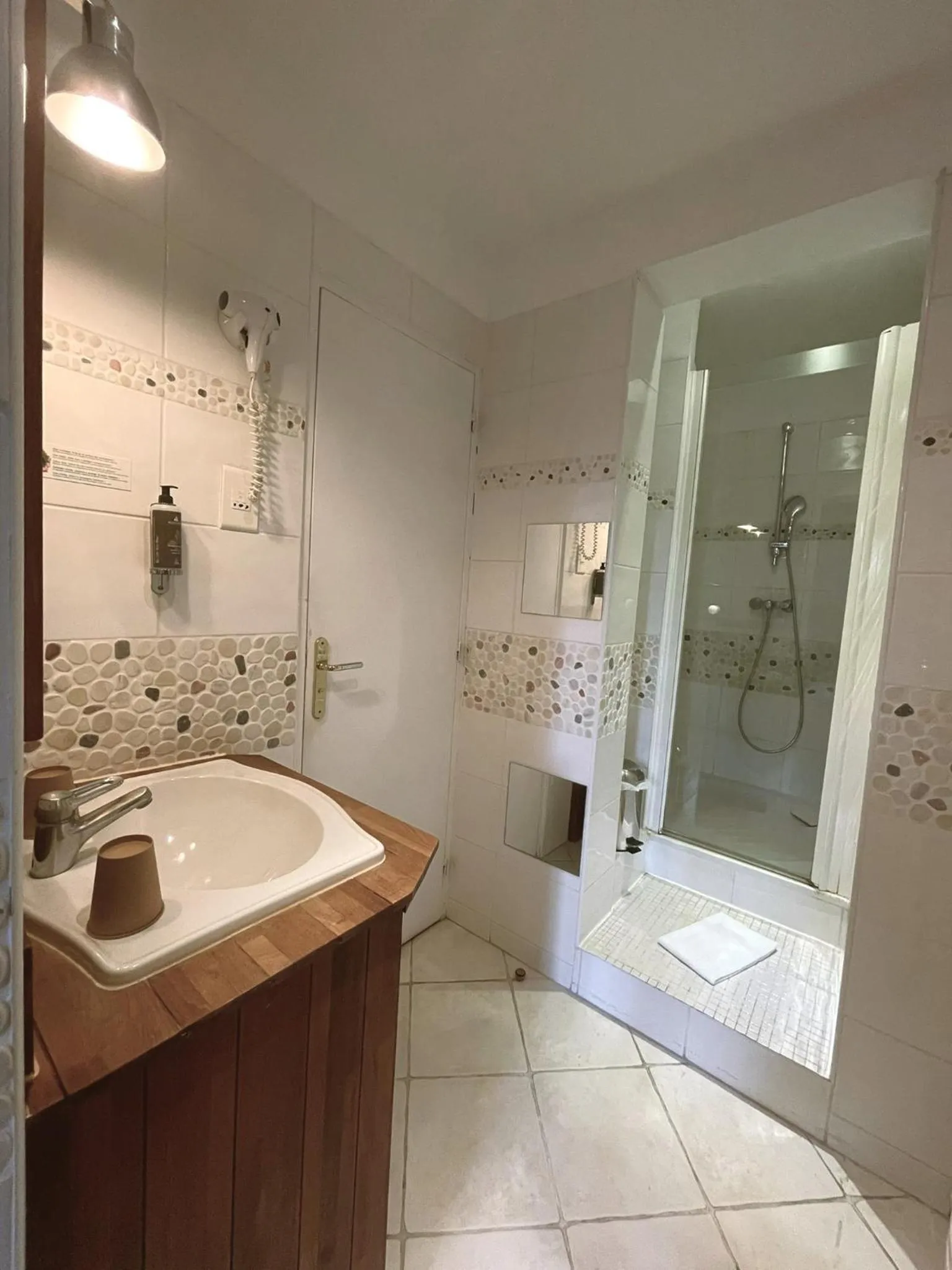 Bathroom in Hostellerie Du Lys