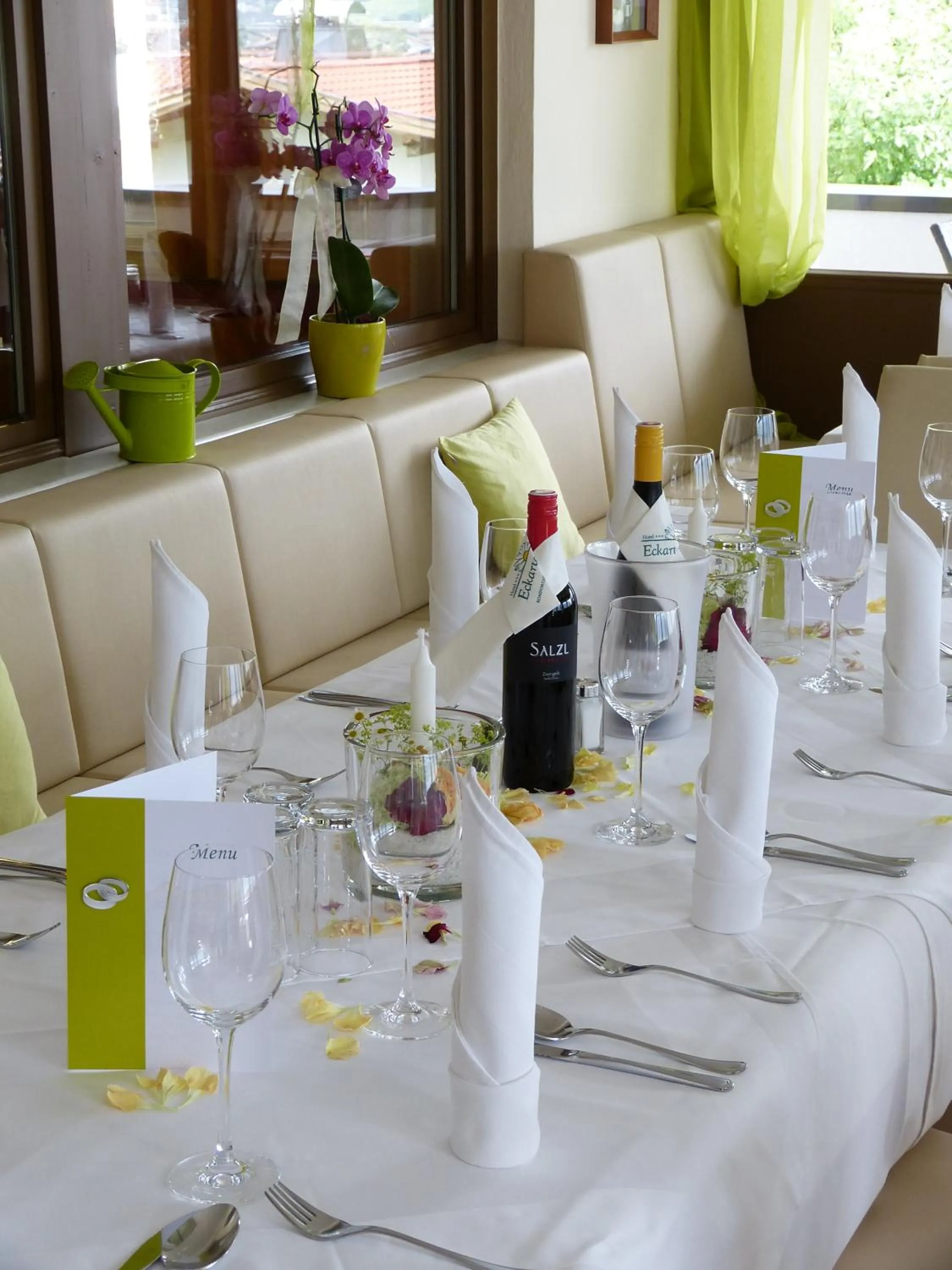 Restaurant/places to eat in Hotel Eckartauerhof