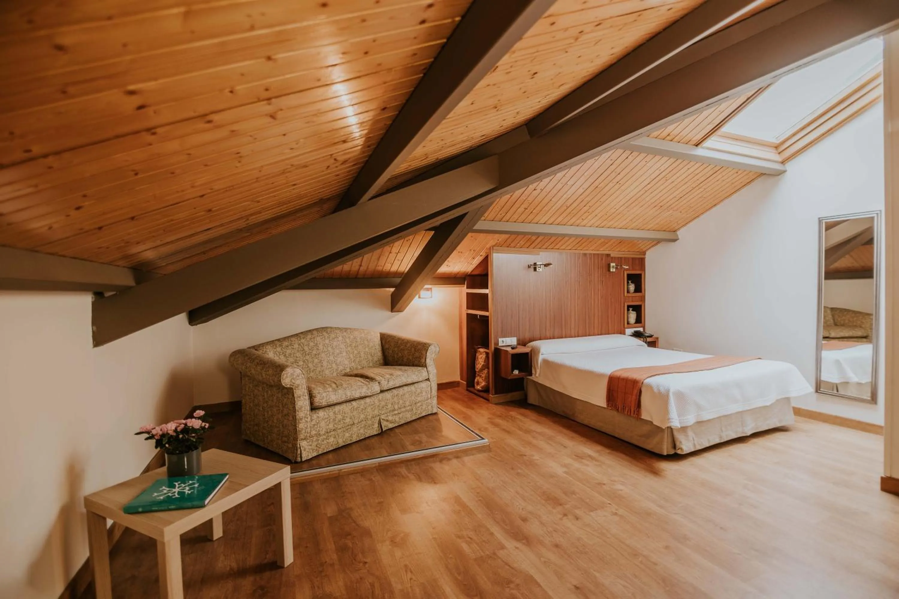 Photo of the whole room, Bed in Hotel Arrope