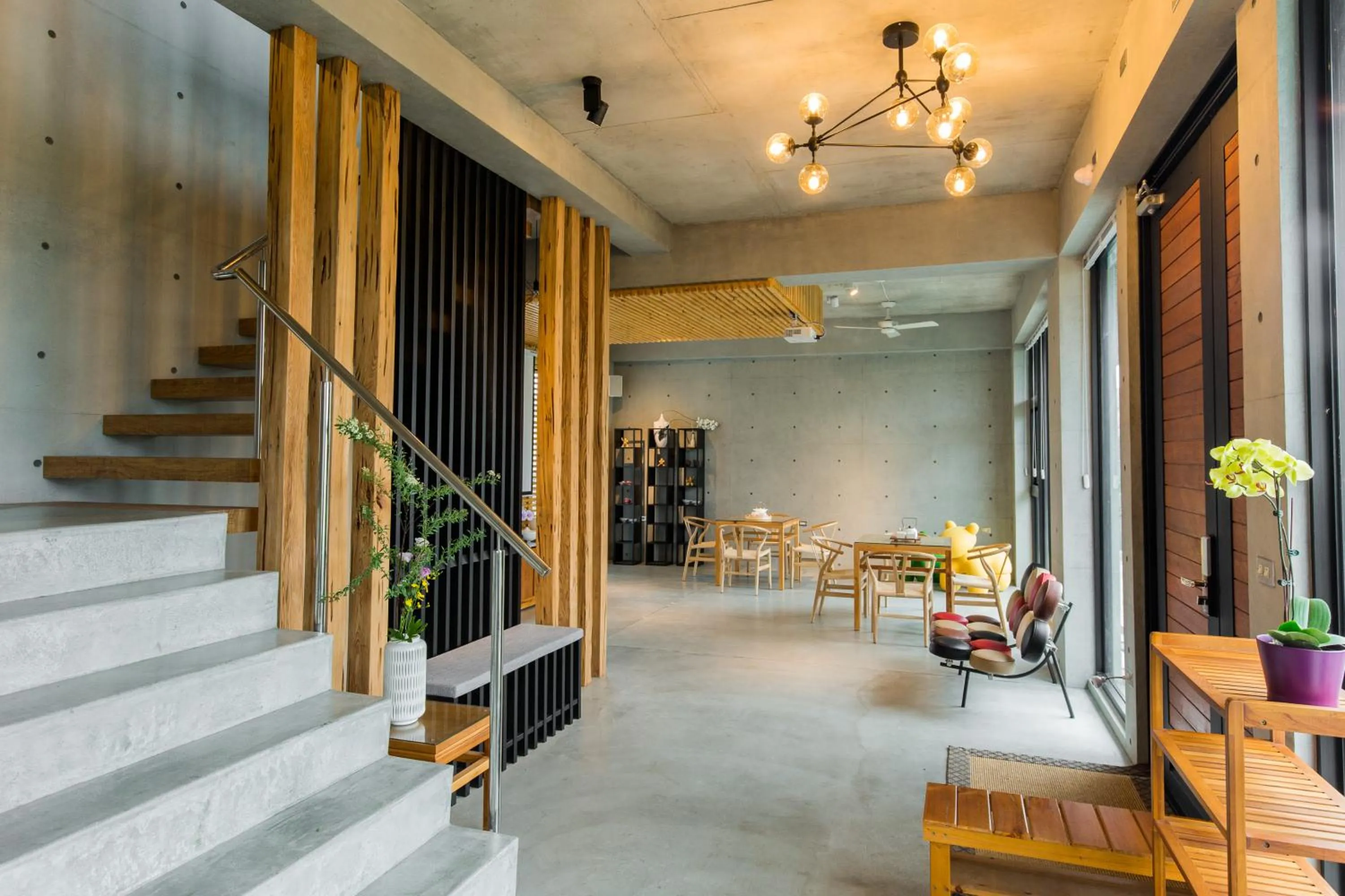 Communal lounge/ TV room in Island Sunrise