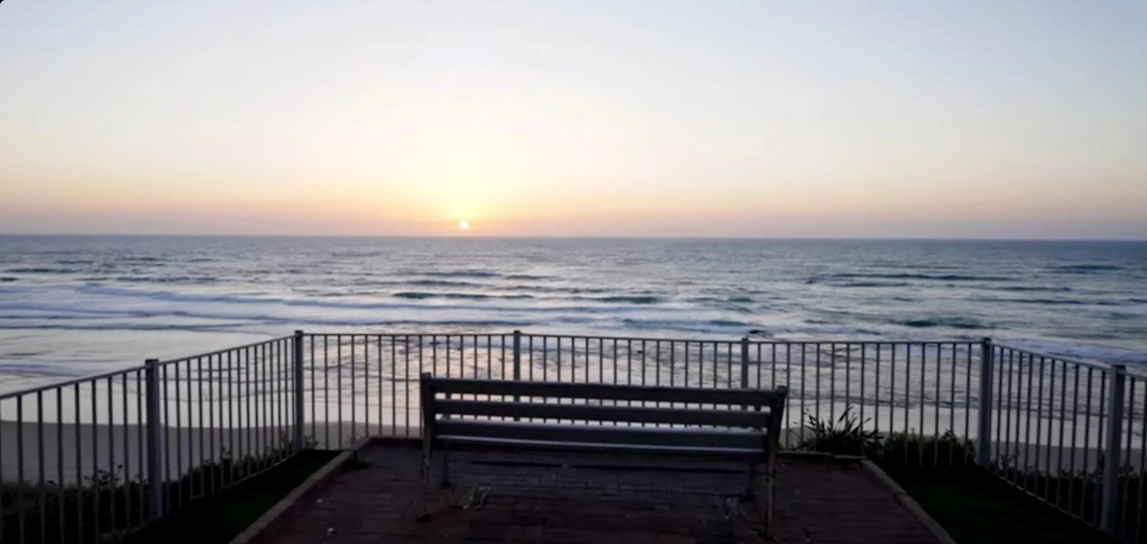 Sea view in 612 apartment on the beach