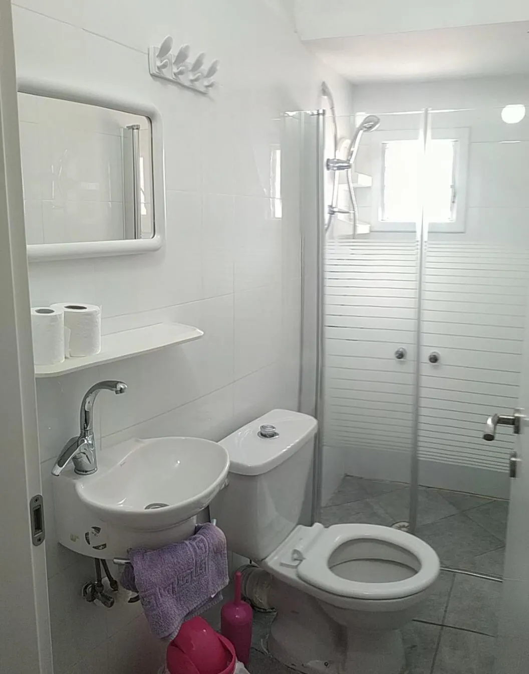 Shower in 612 apartment on the beach