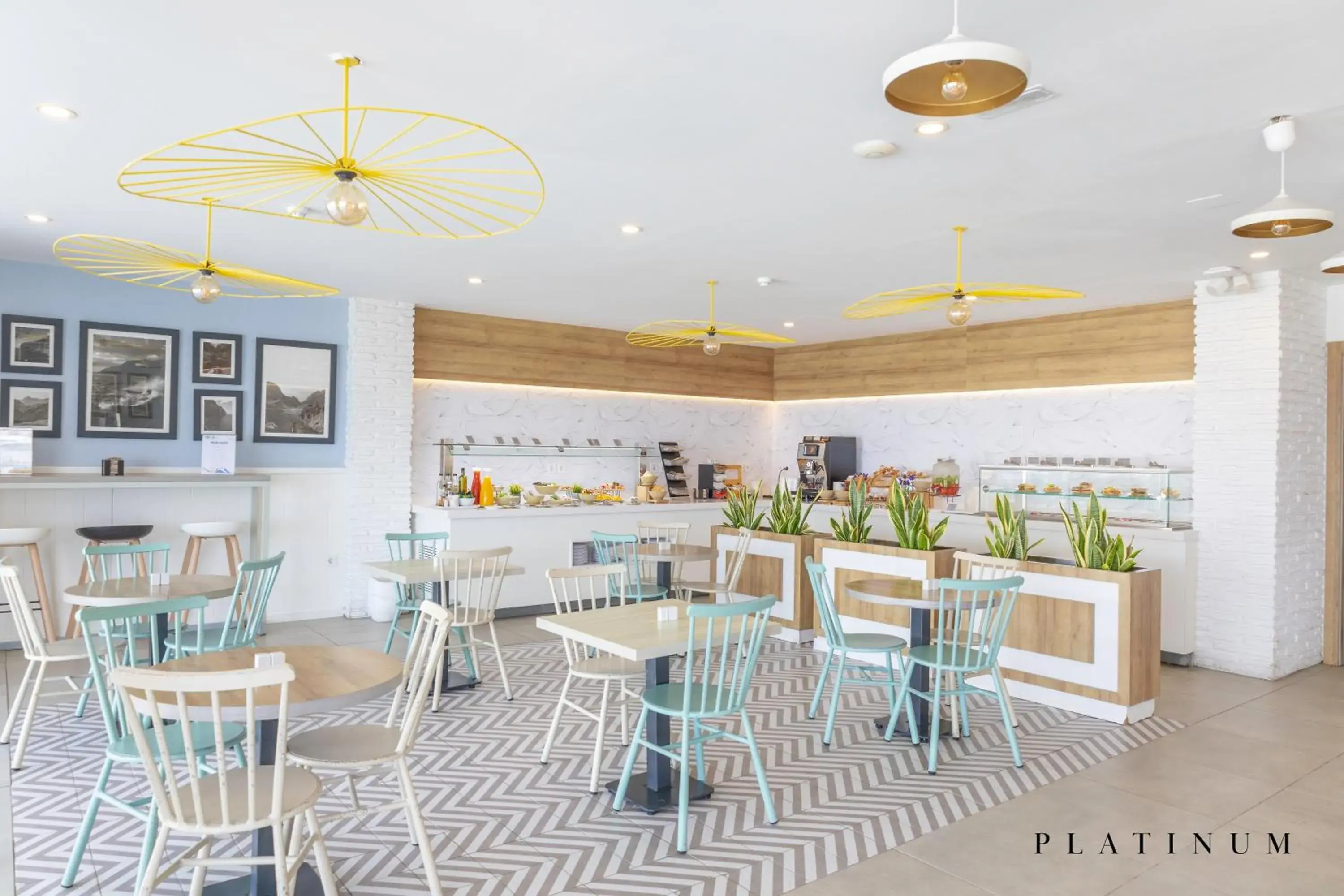 Lounge or bar in Landmar Playa La Arena Lounge or bar in Landmar Playa La Arena