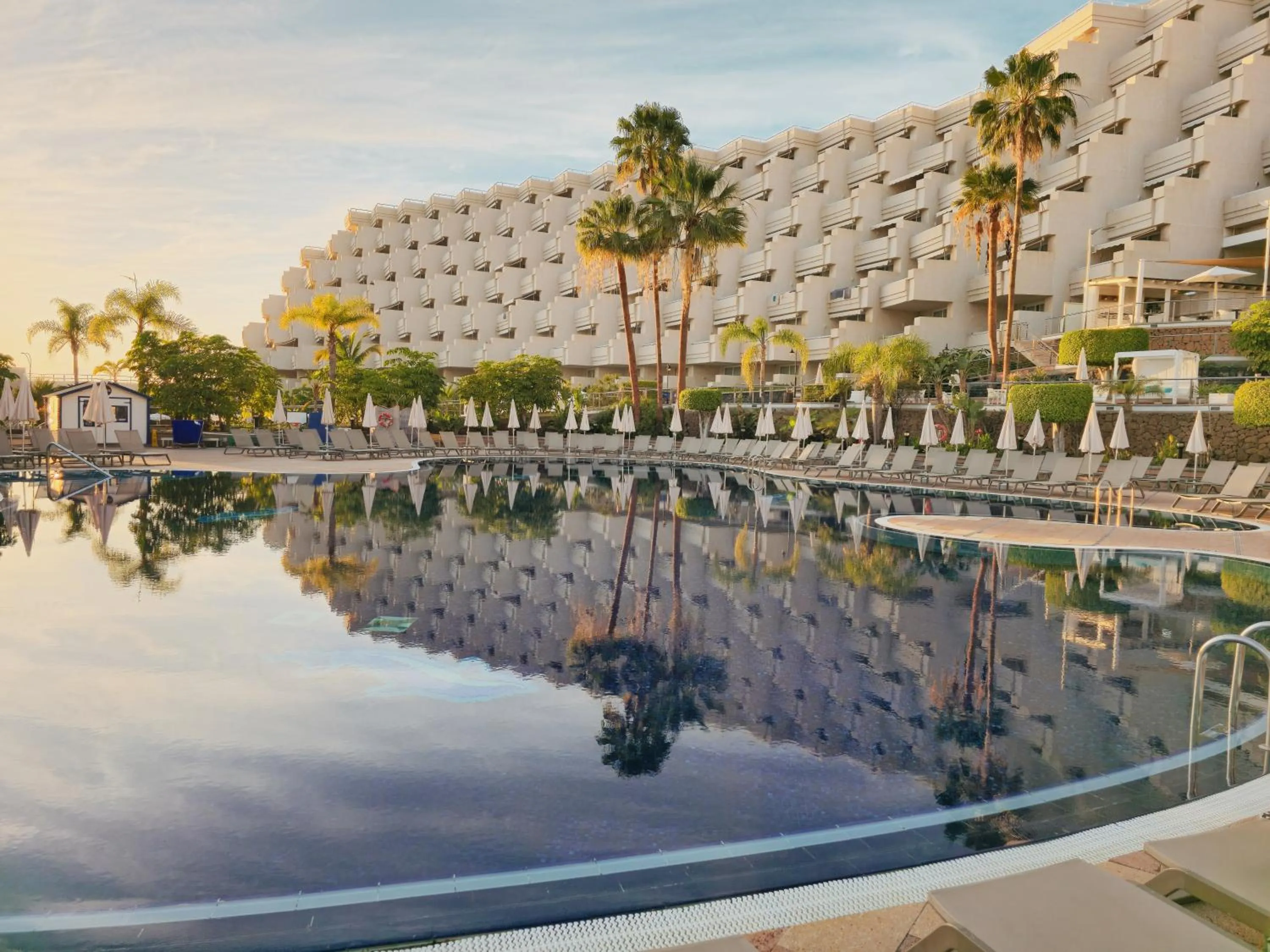 Property building in Landmar Playa La Arena