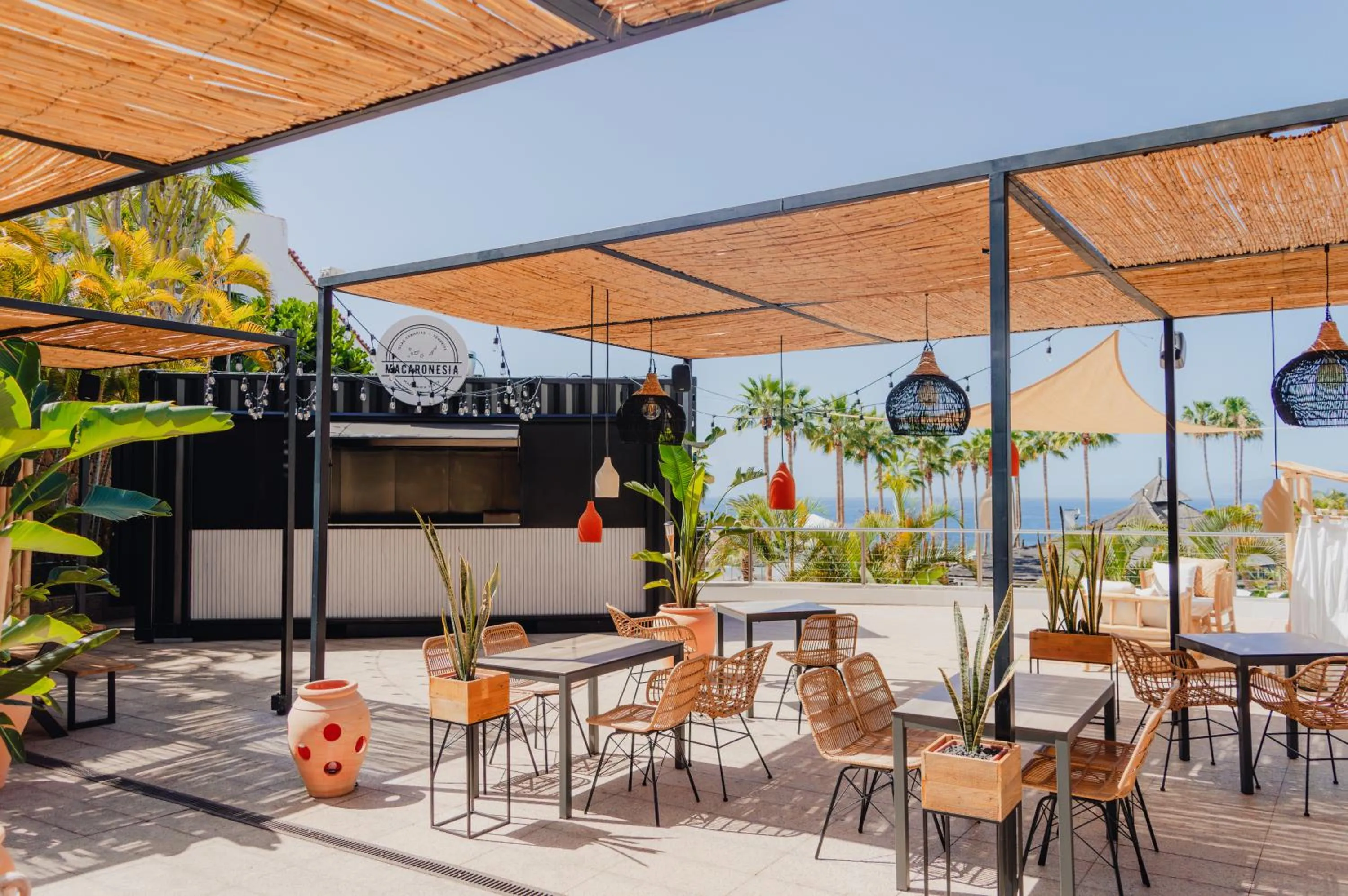 Restaurant/places to eat in Landmar Playa La Arena