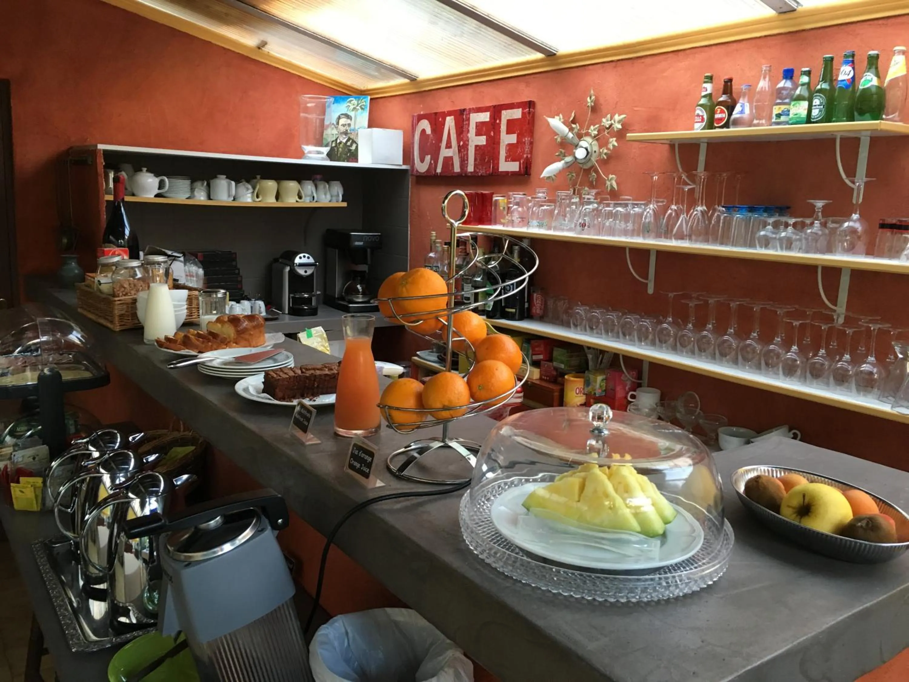 Patio in Hotel Chalet De L'isere