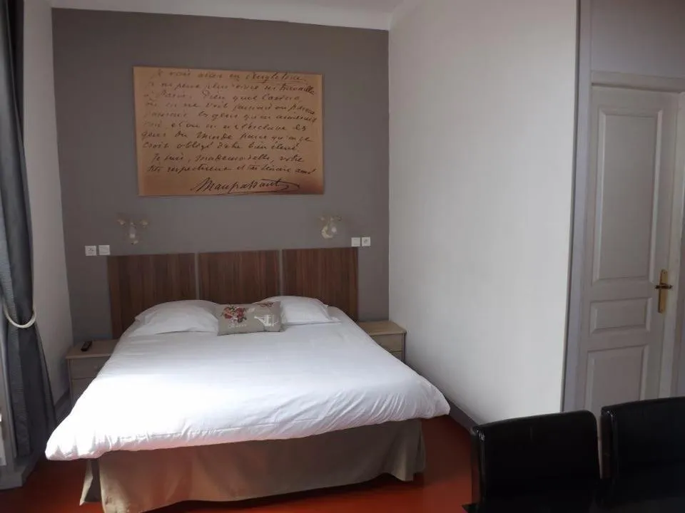 Bed in Hotel Chalet De L'isere