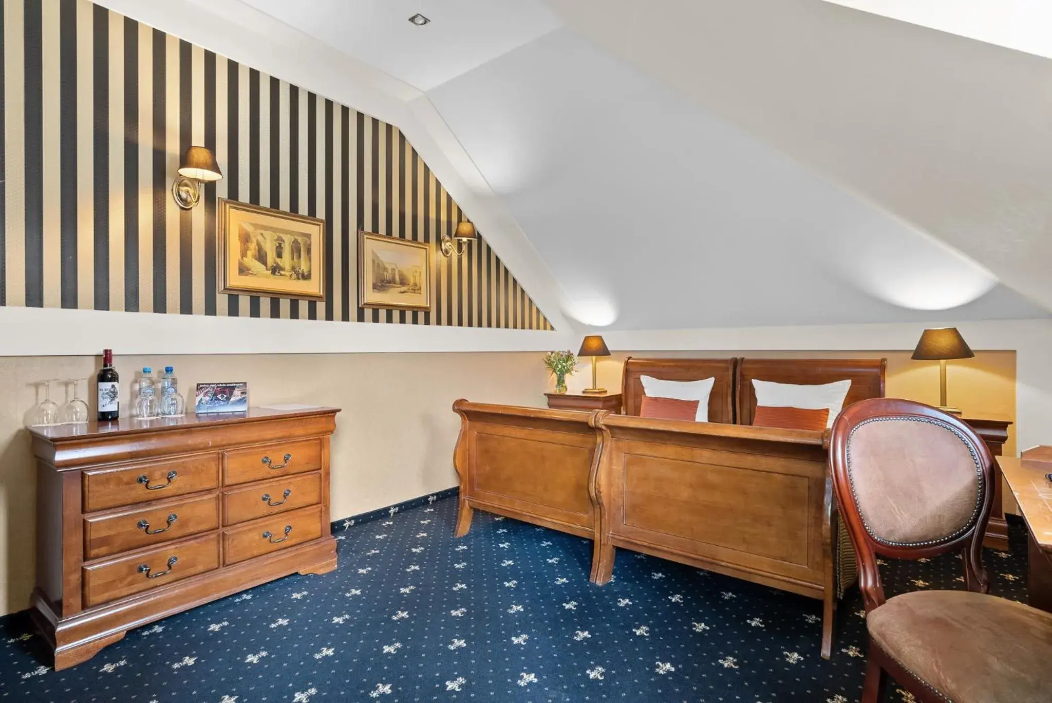 Bed in Hotel Diament Bella Notte Katowice - Chorzów Bed in Hotel Diament Bella Notte Katowice - Chorzów