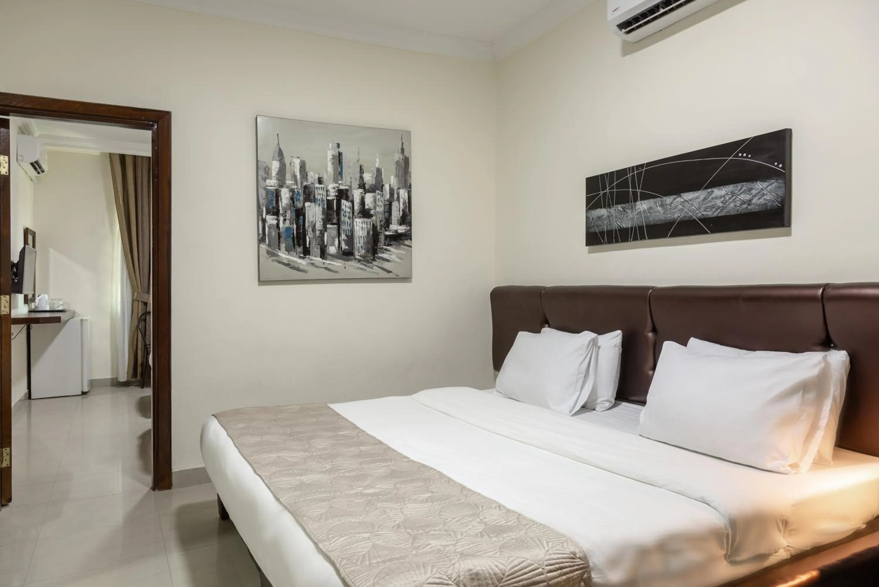 Bedroom, Bed in 360 Hotel By FHM