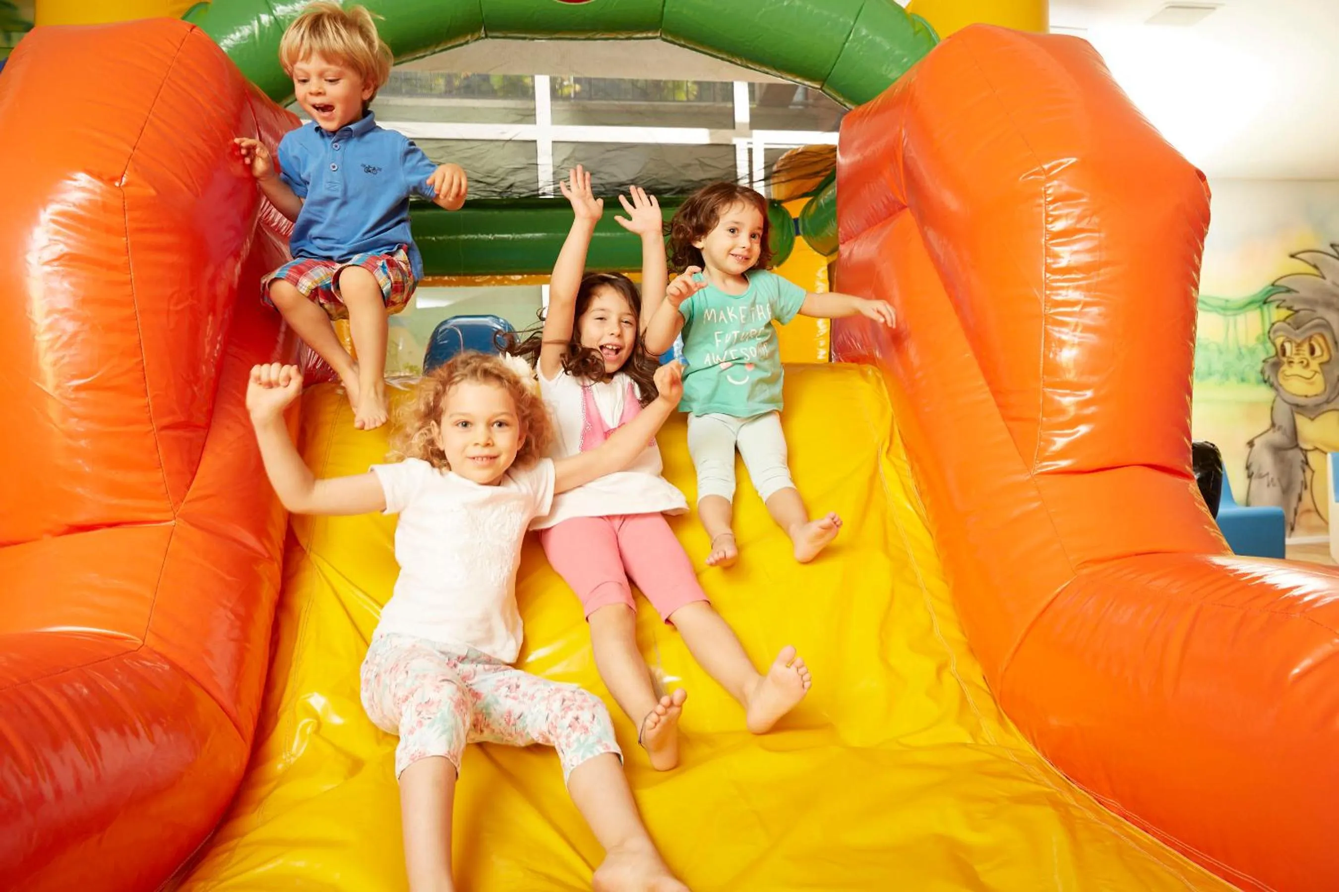 Kids's club in Majestic Palace