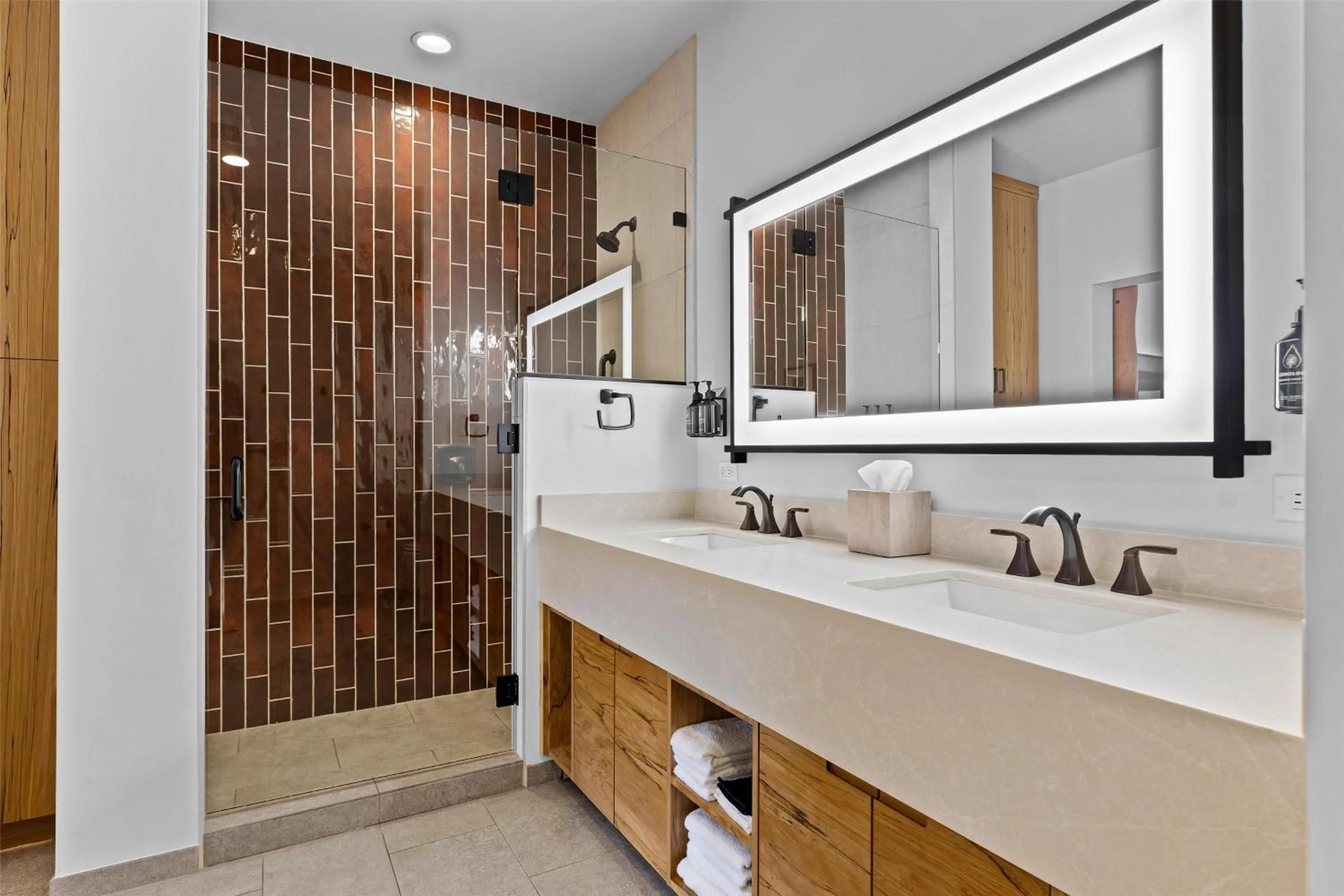 Bathroom in Hotel De Novo Springdale, Tapestry Collection by Hilton