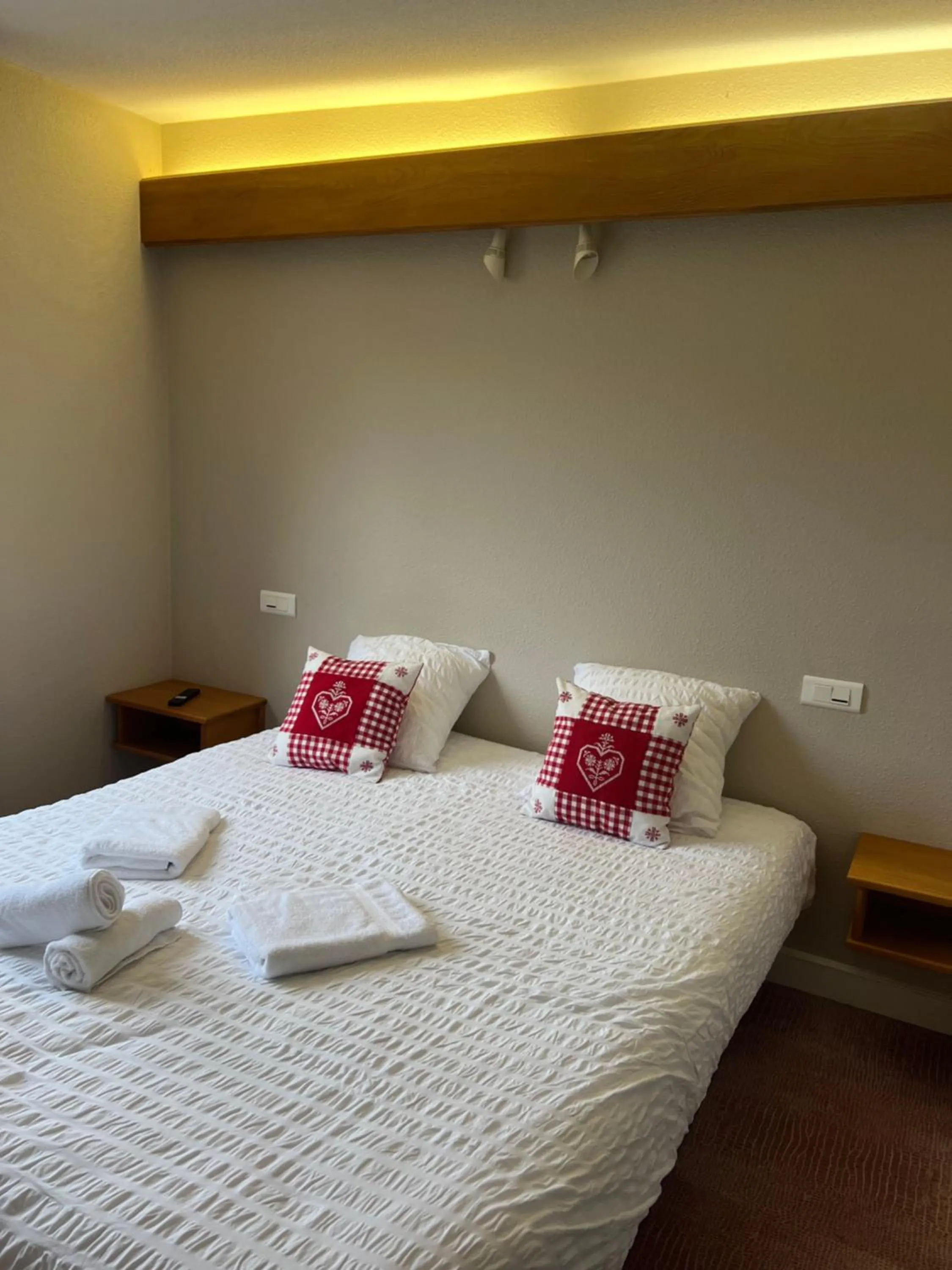 Bed in Hôtel Restaurant Valneige