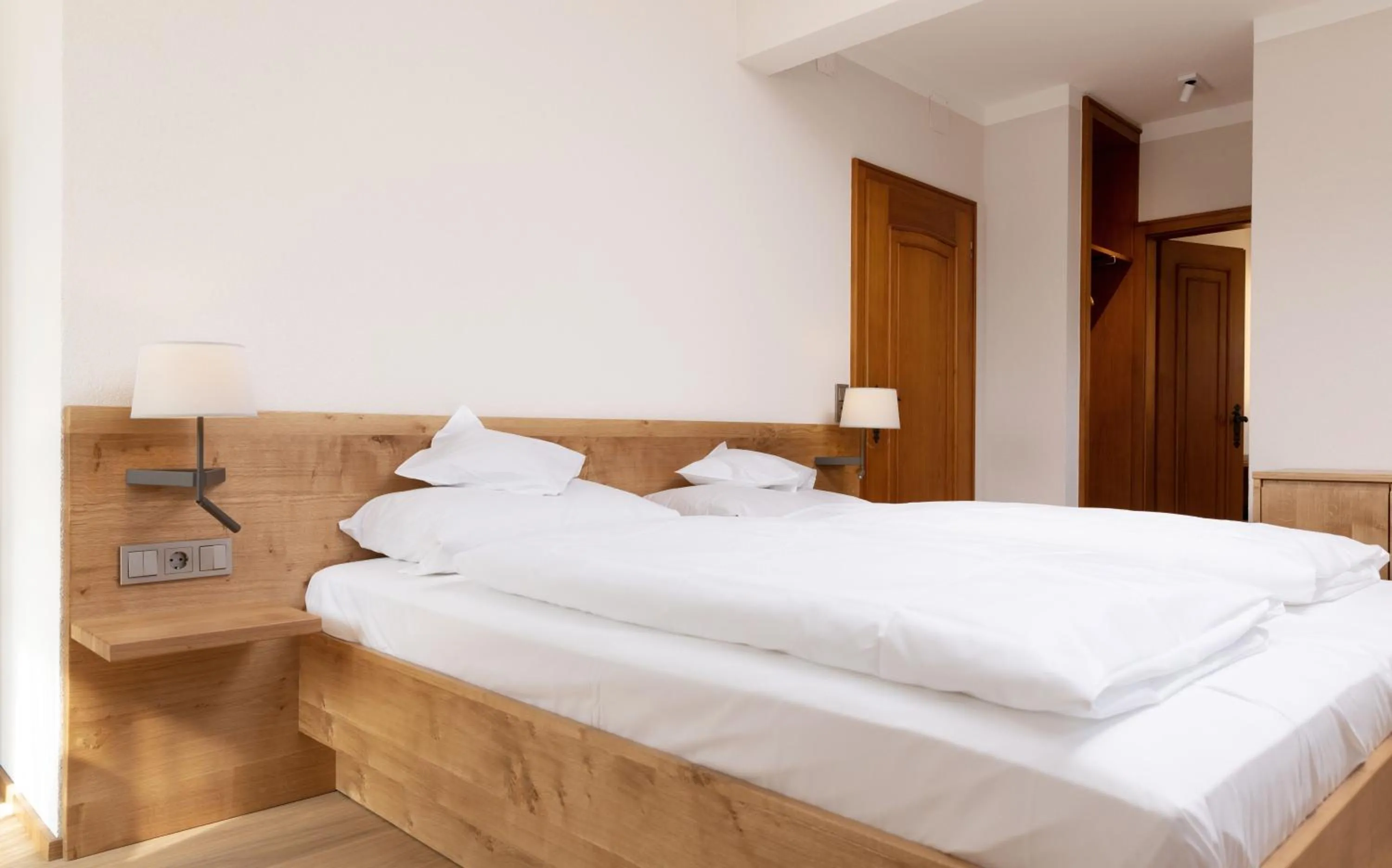 Bed in Hotel Gasthaus Adler