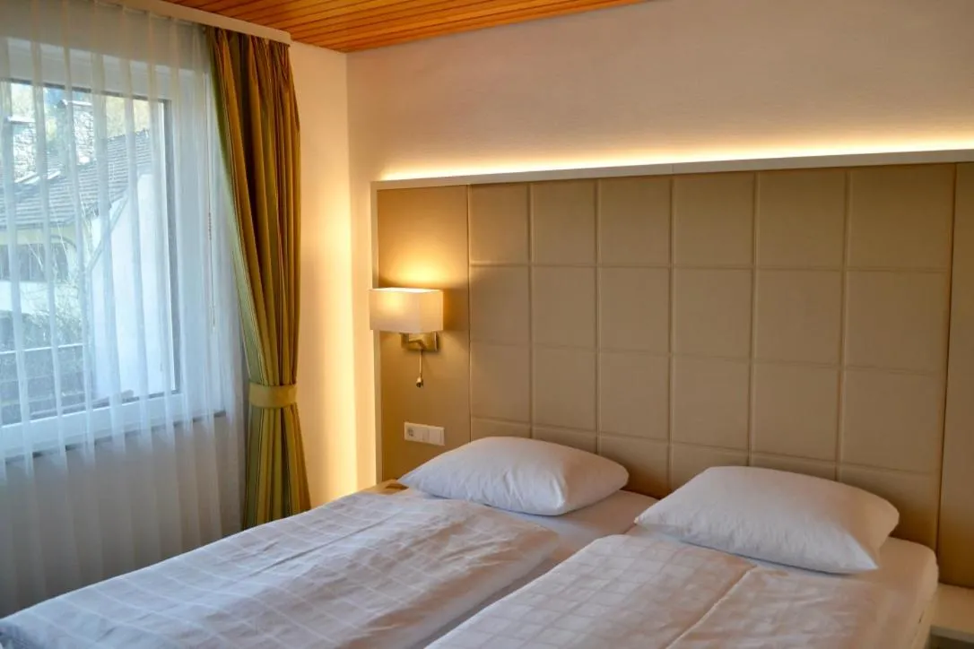 Bed in Hotel Gasthaus Adler