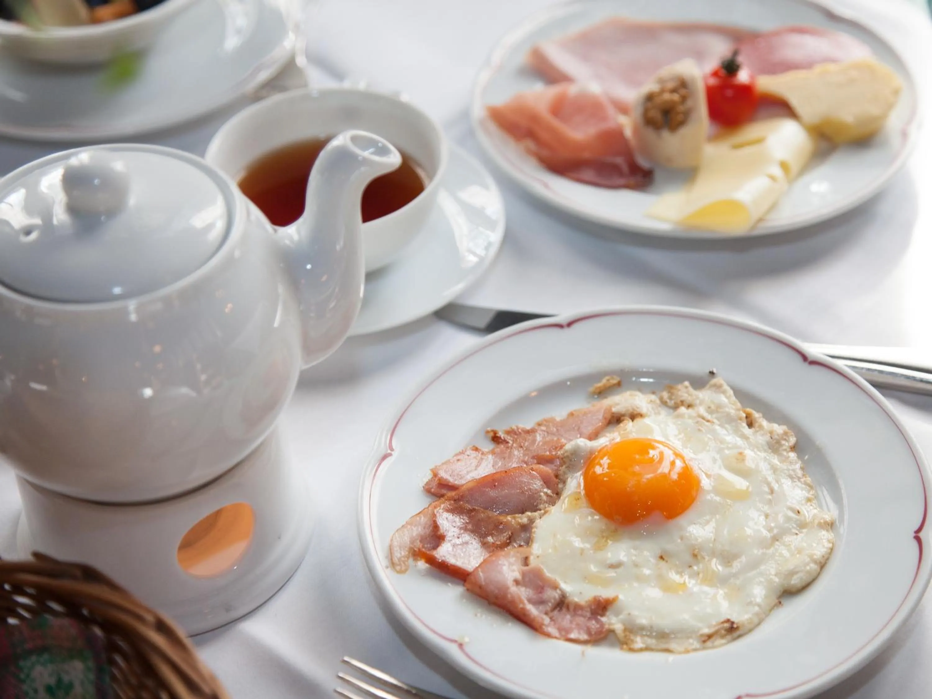 Food and drinks in Hotel Gasthaus Adler