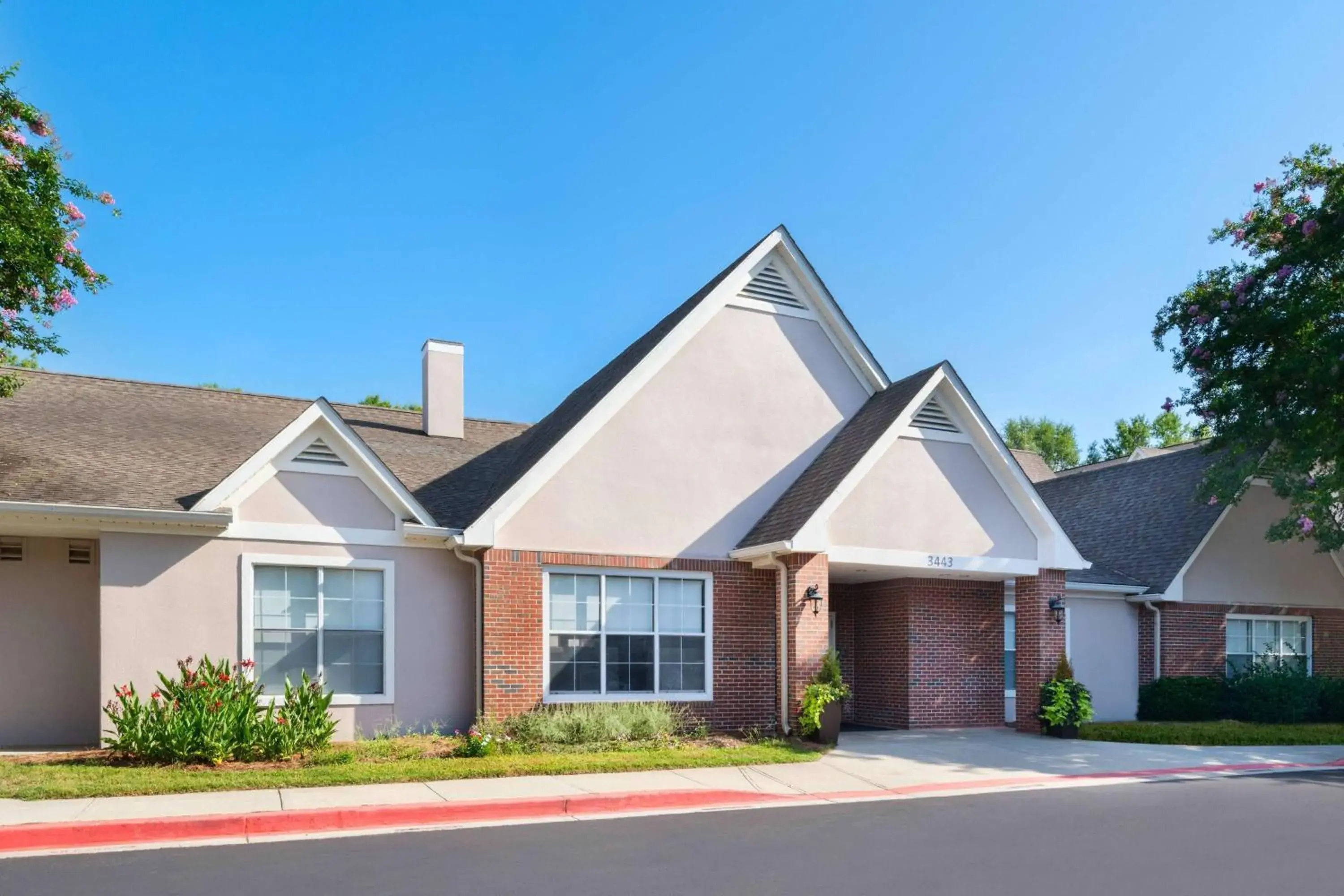 Property building in Sonesta ES Suites Atlanta Kennesaw Town Center Property building in Sonesta ES Suites Atlanta Kennesaw Town Center