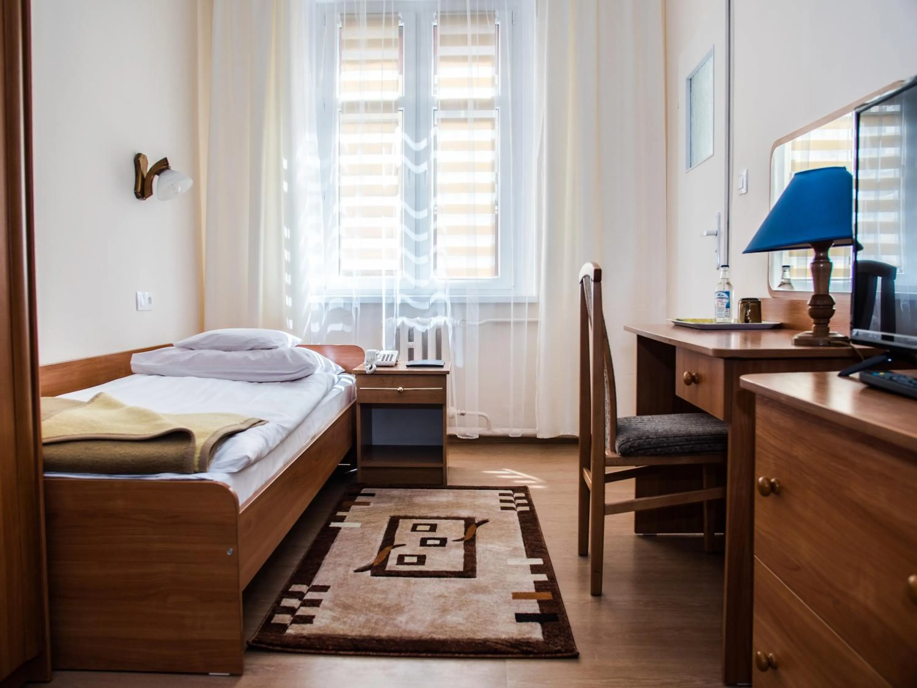 Coffee/tea facilities, Bed in Europa