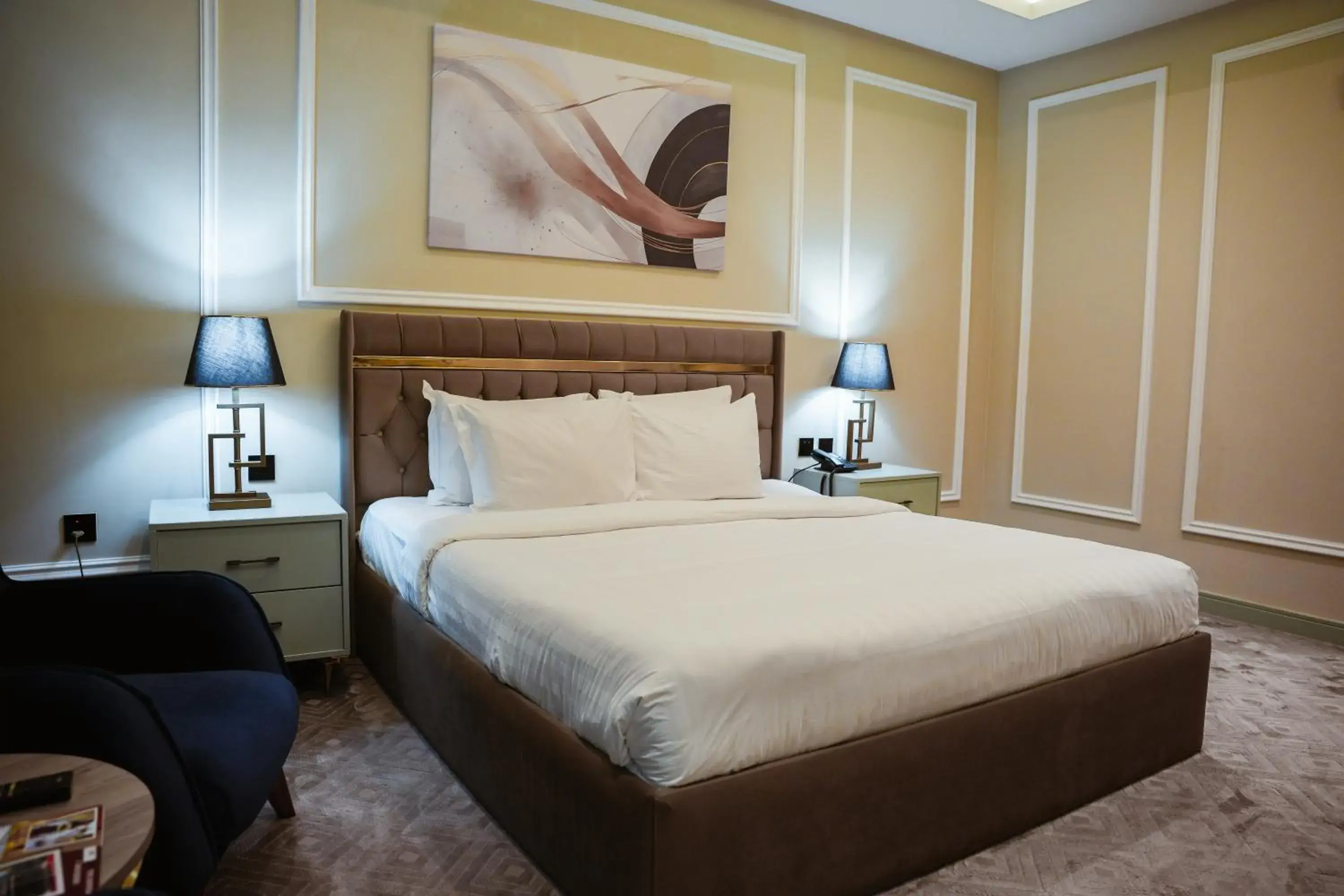 Bed in Al Mansour Plaza Hotel Bed in Al Mansour Plaza Hotel