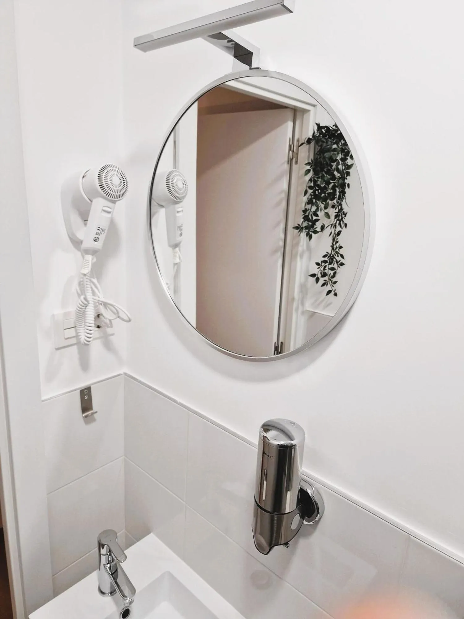 Bathroom in Hostal Comercial