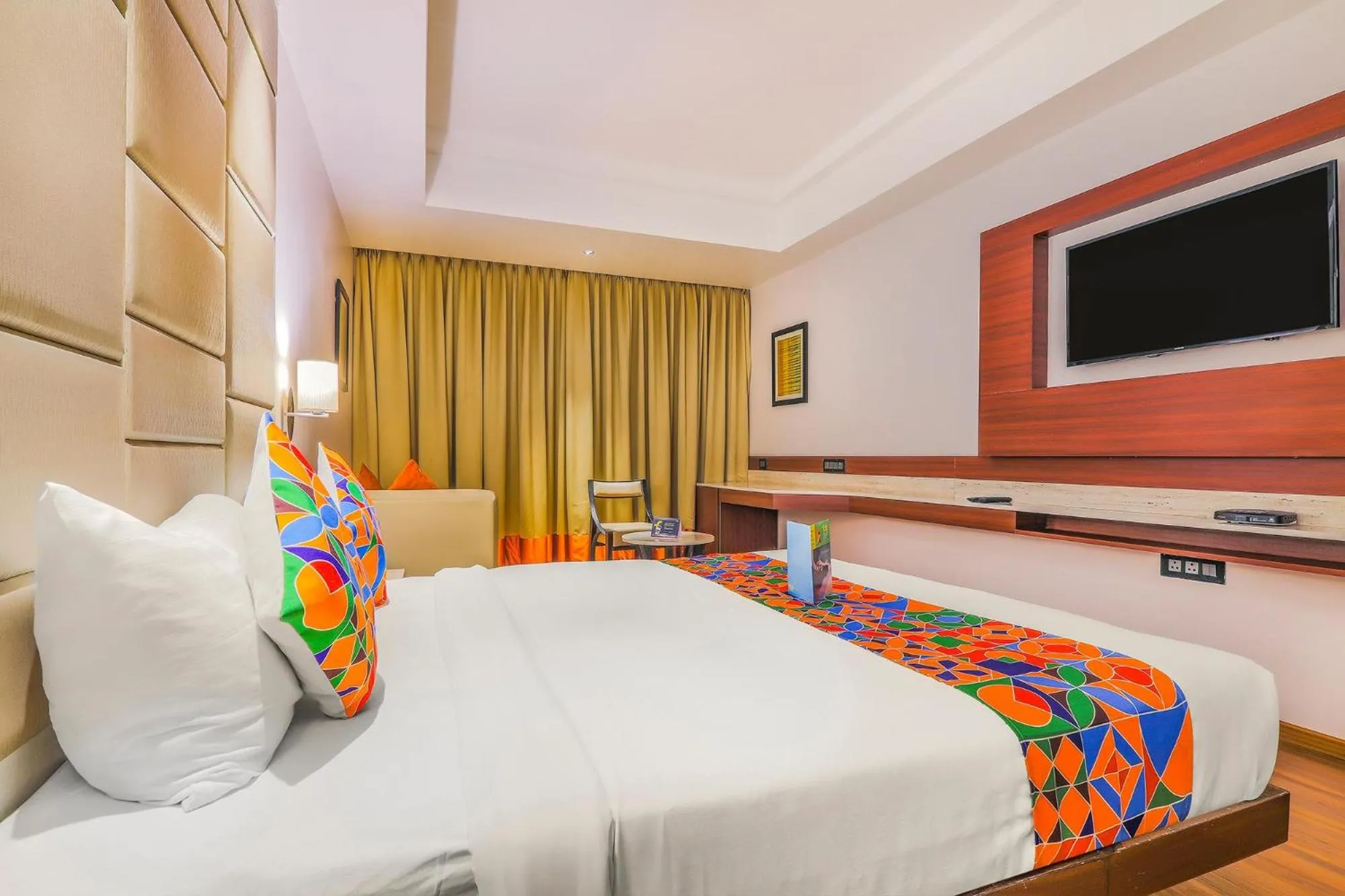 Bed in FabHotel High Rise Suites - Nr Marathahalli Bridge