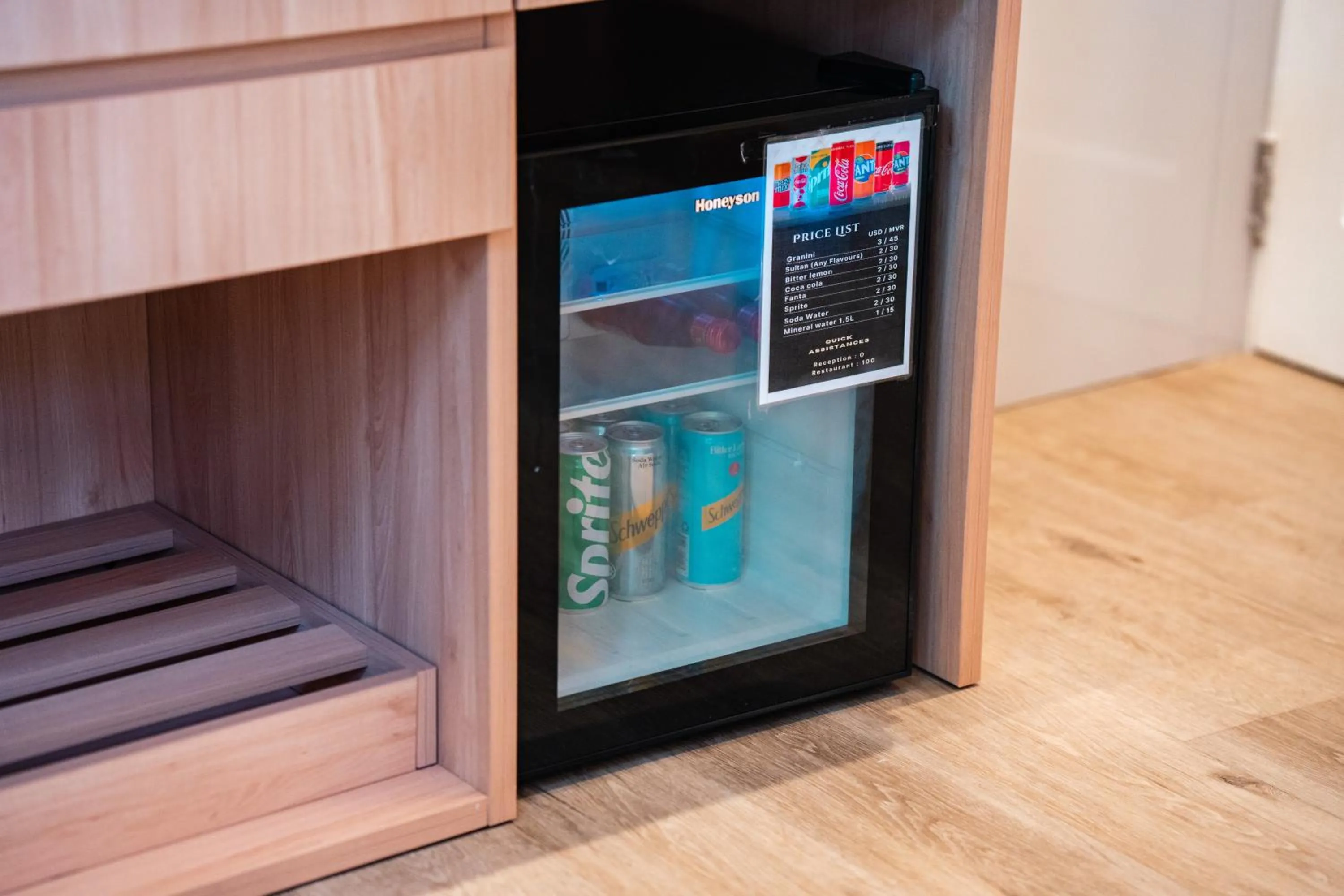 minibar in Hotel Star Shell