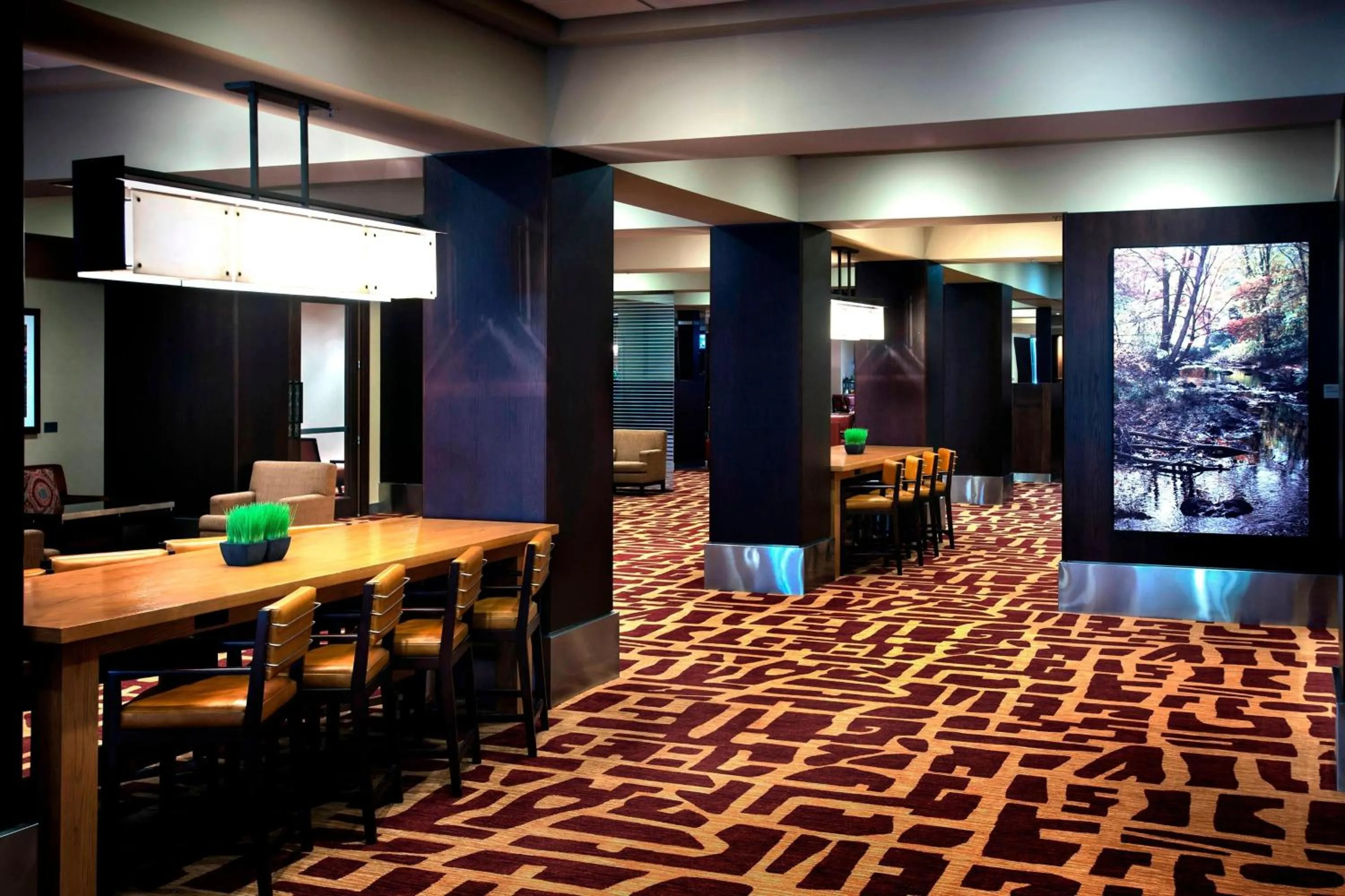 Lobby or reception in Trumbull Marriott Shelton
