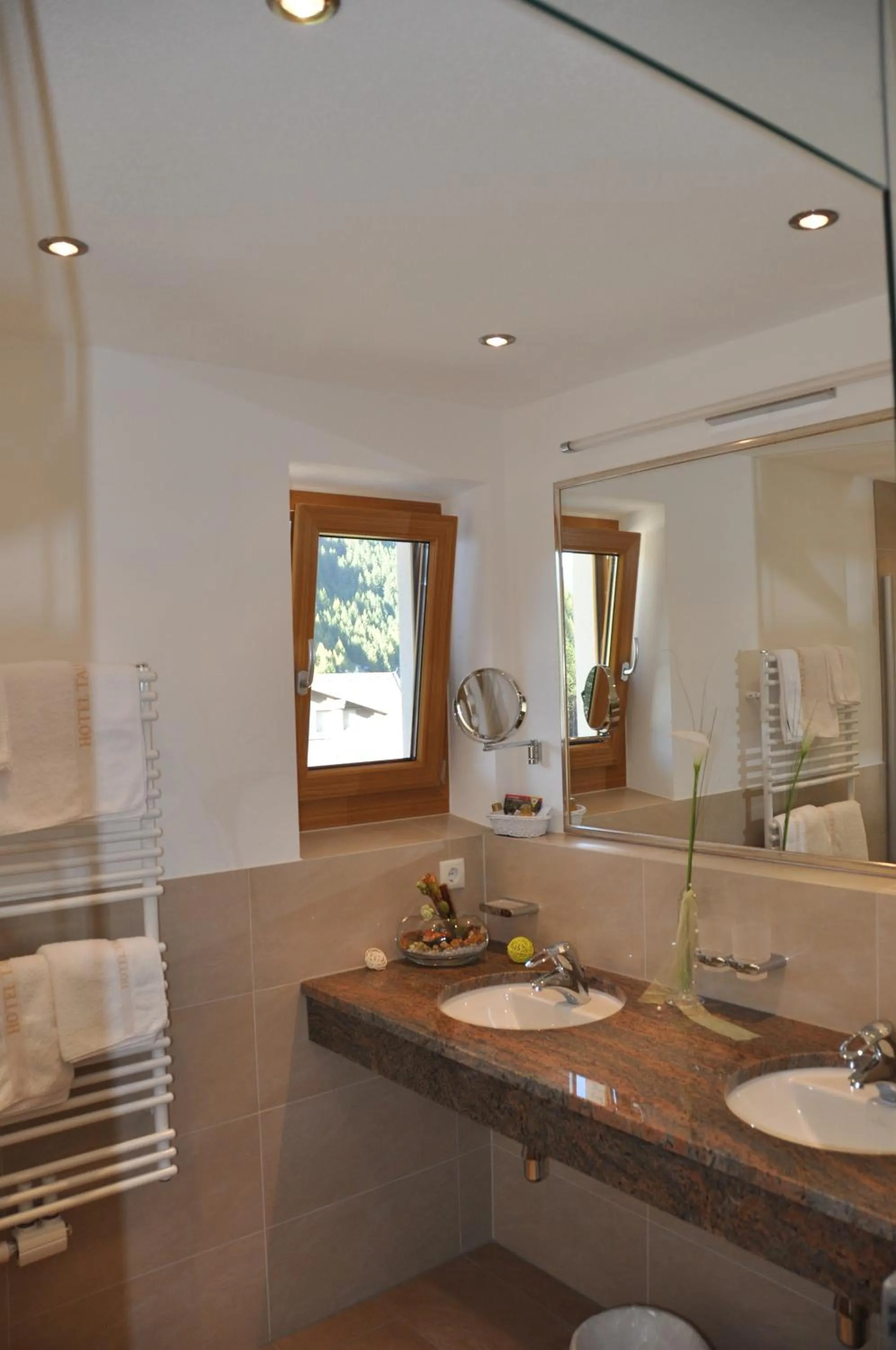 Bathroom in Tauferberg