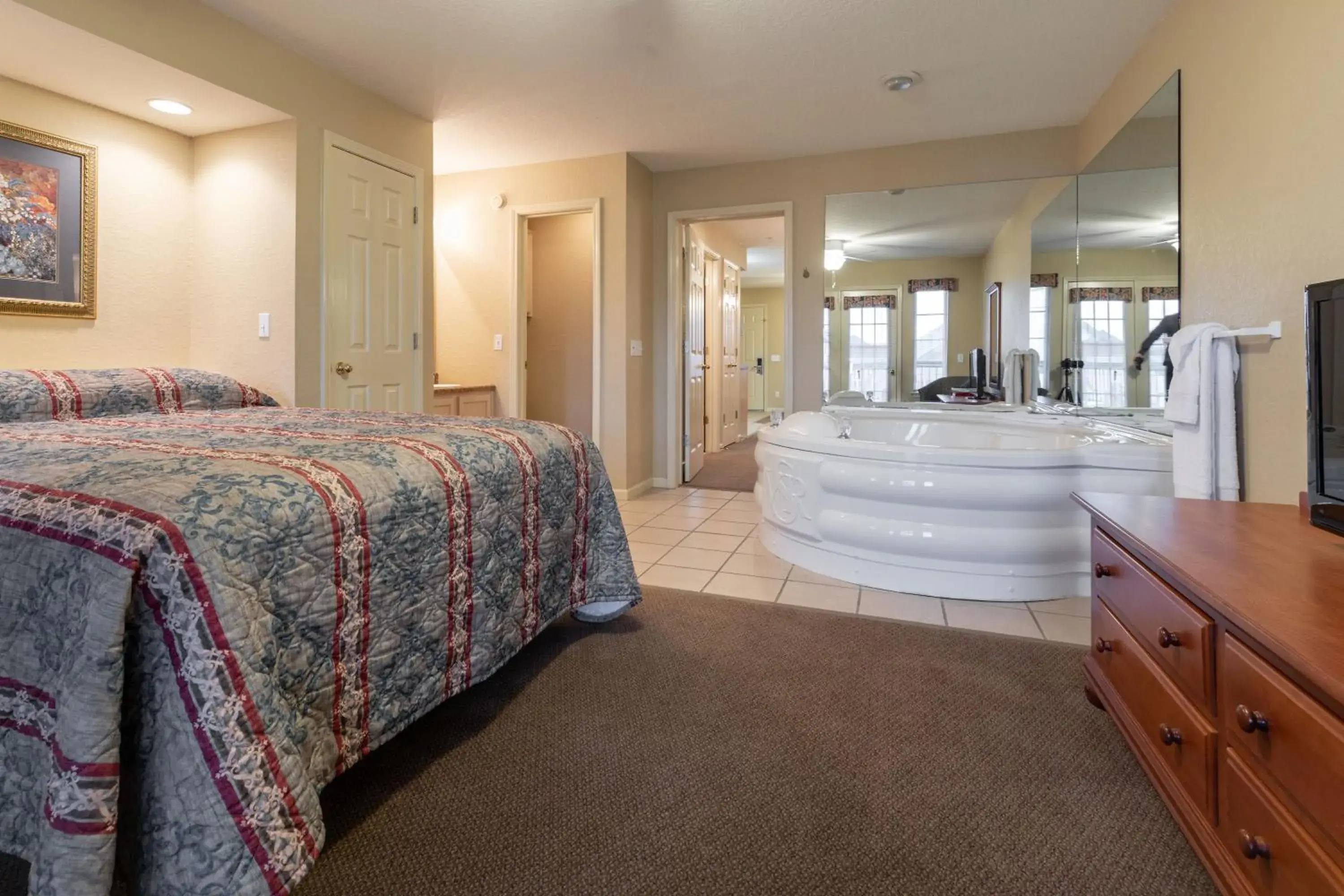 Bathroom, Bed in Surreys' Carriage Place