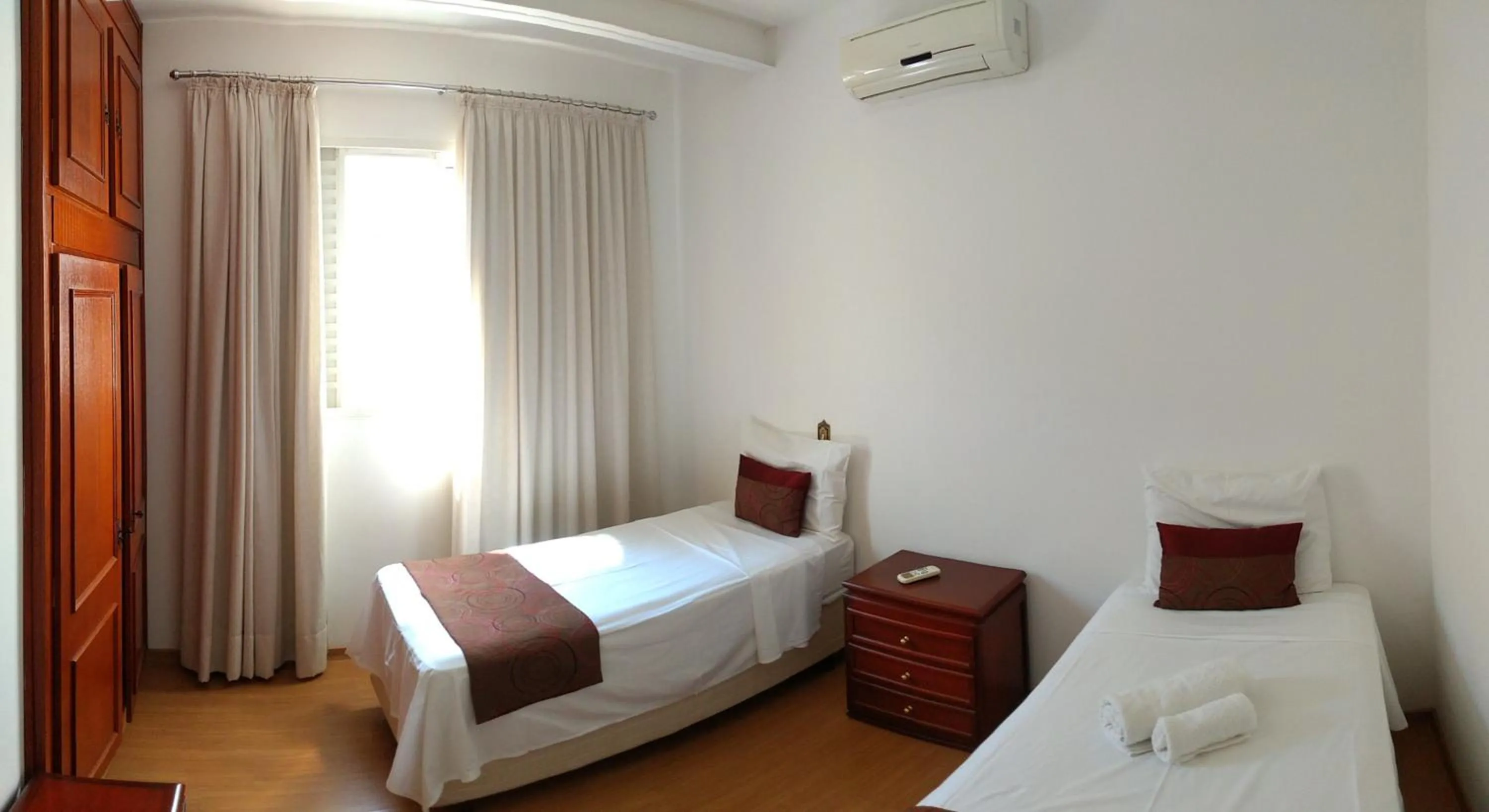 Bed in Hotel dos Lagos