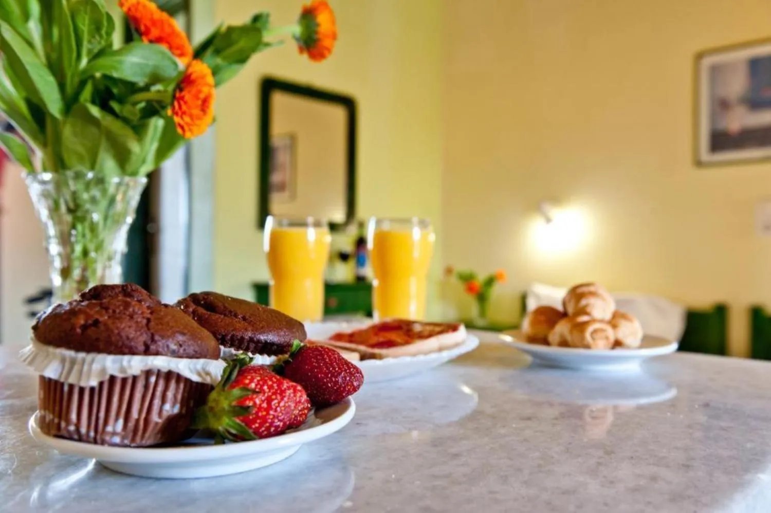 Food and drinks in Elena's Studios