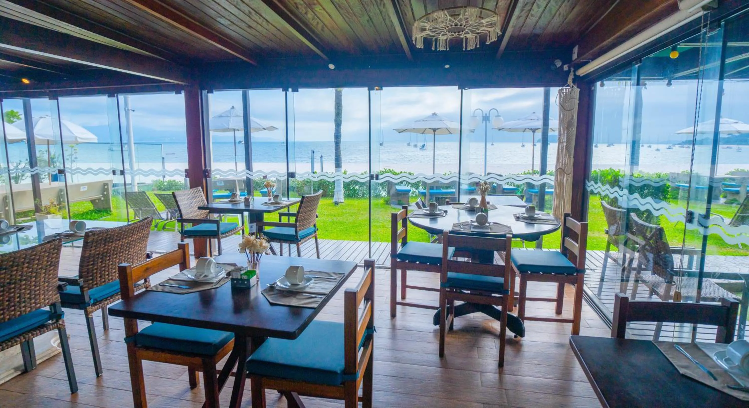 Restaurant/places to eat in Hotel Sete Ilhas