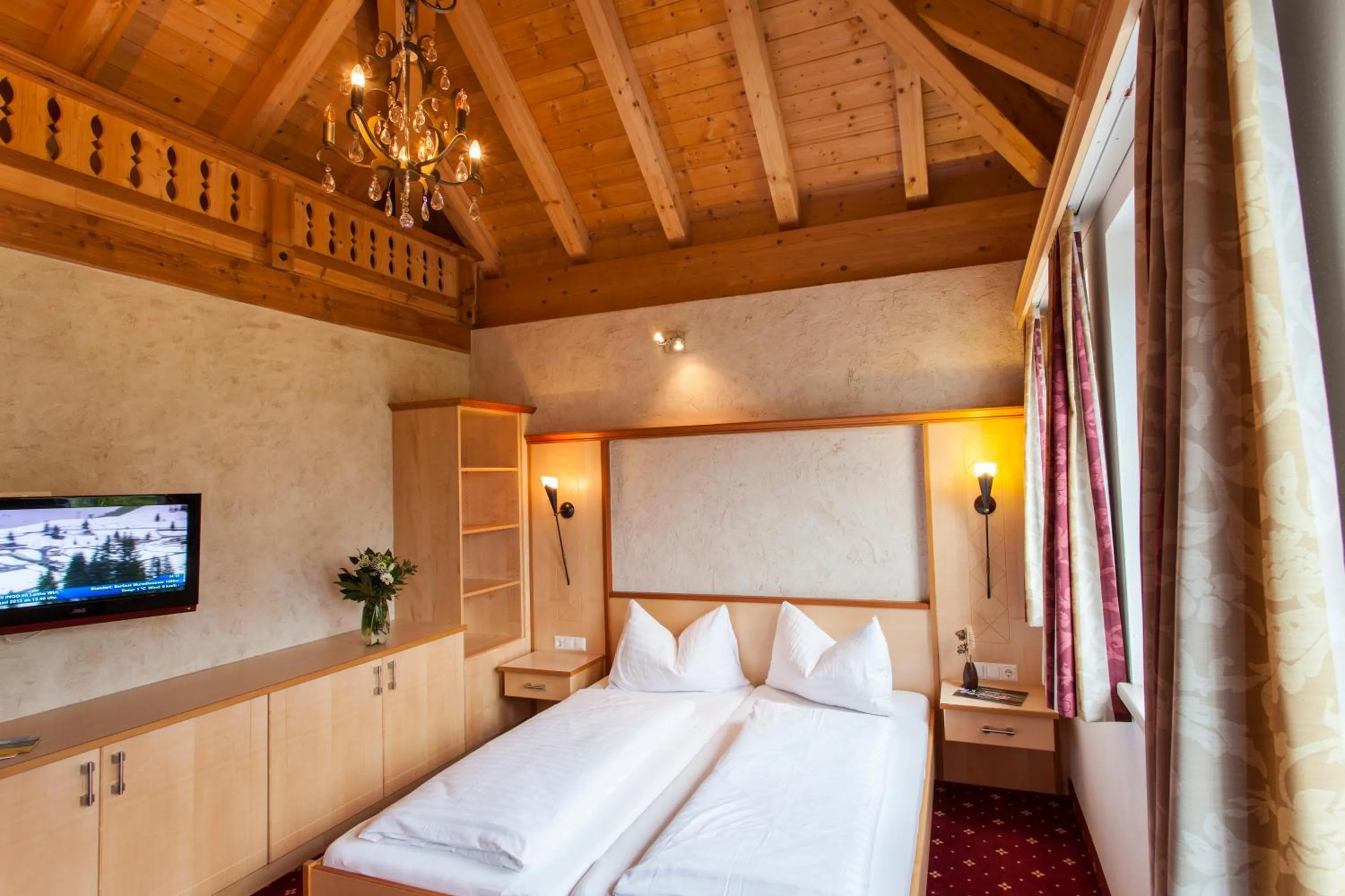 Bedroom, Bed in ALPENAPART LADIS ehemals Alpenapart Alexander