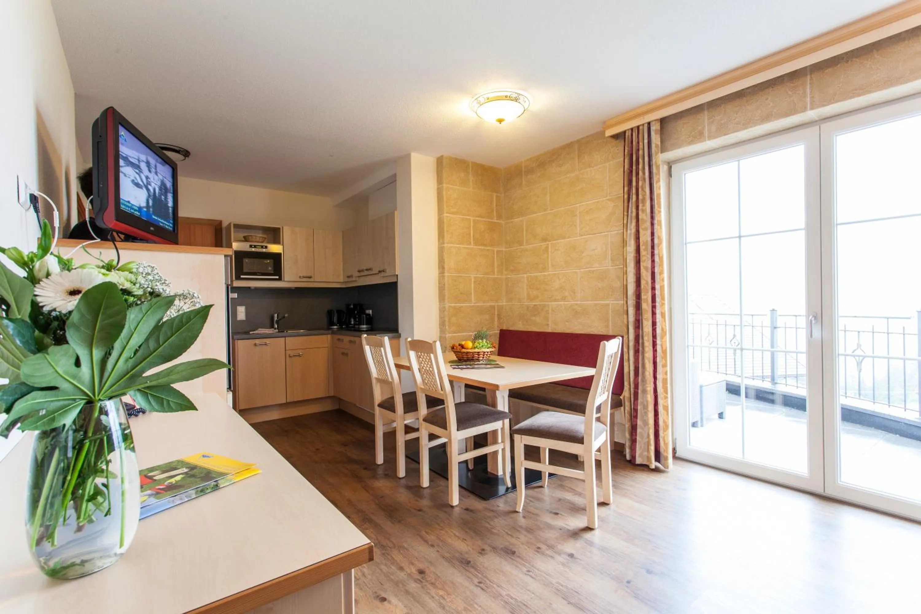 TV and multimedia in ALPENAPART LADIS ehemals Alpenapart Alexander