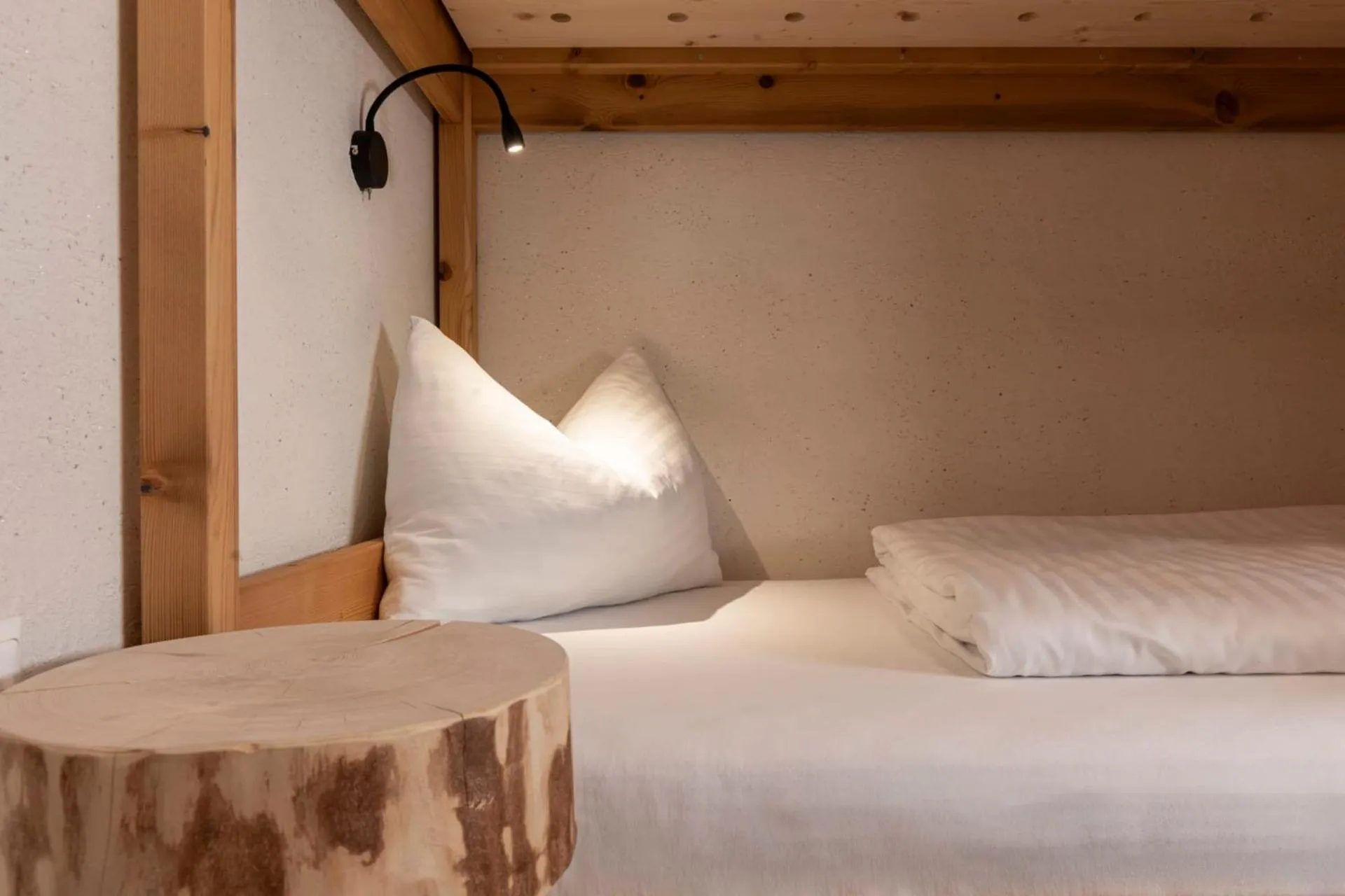 Bed in ALPENAPART LADIS ehemals Alpenapart Alexander