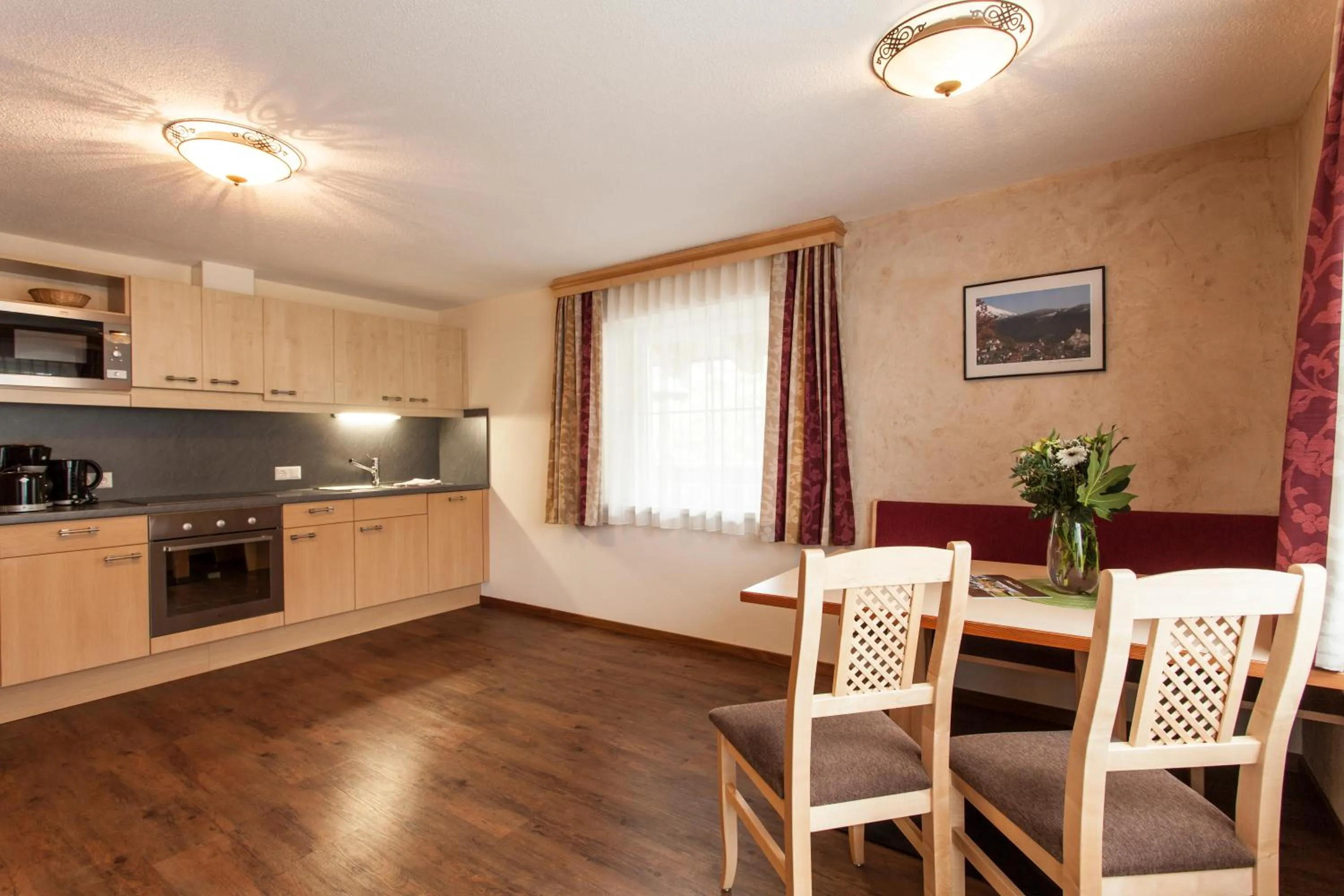 Kitchen or kitchenette in ALPENAPART LADIS ehemals Alpenapart Alexander