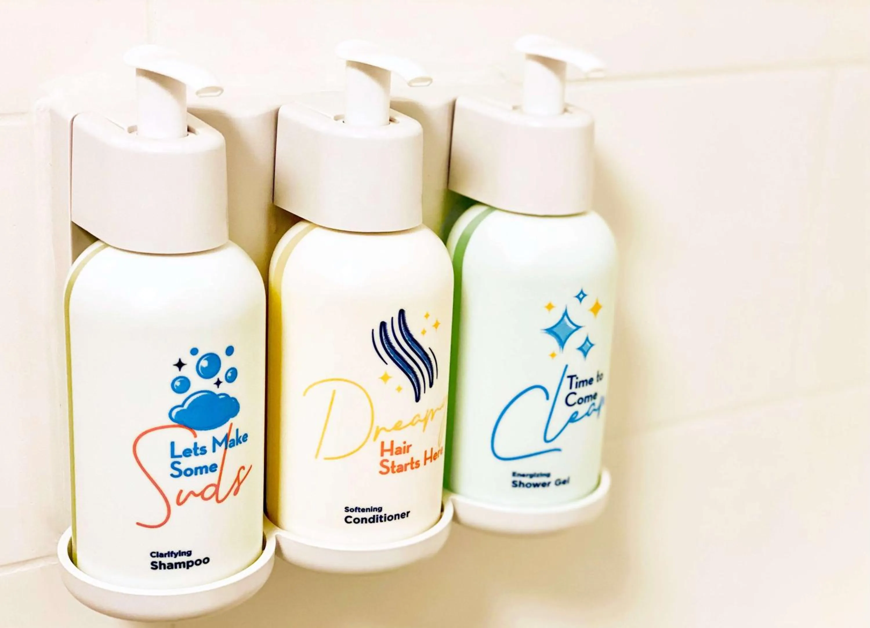 Bedroom in Sonesta Select Birmingham Colonnade